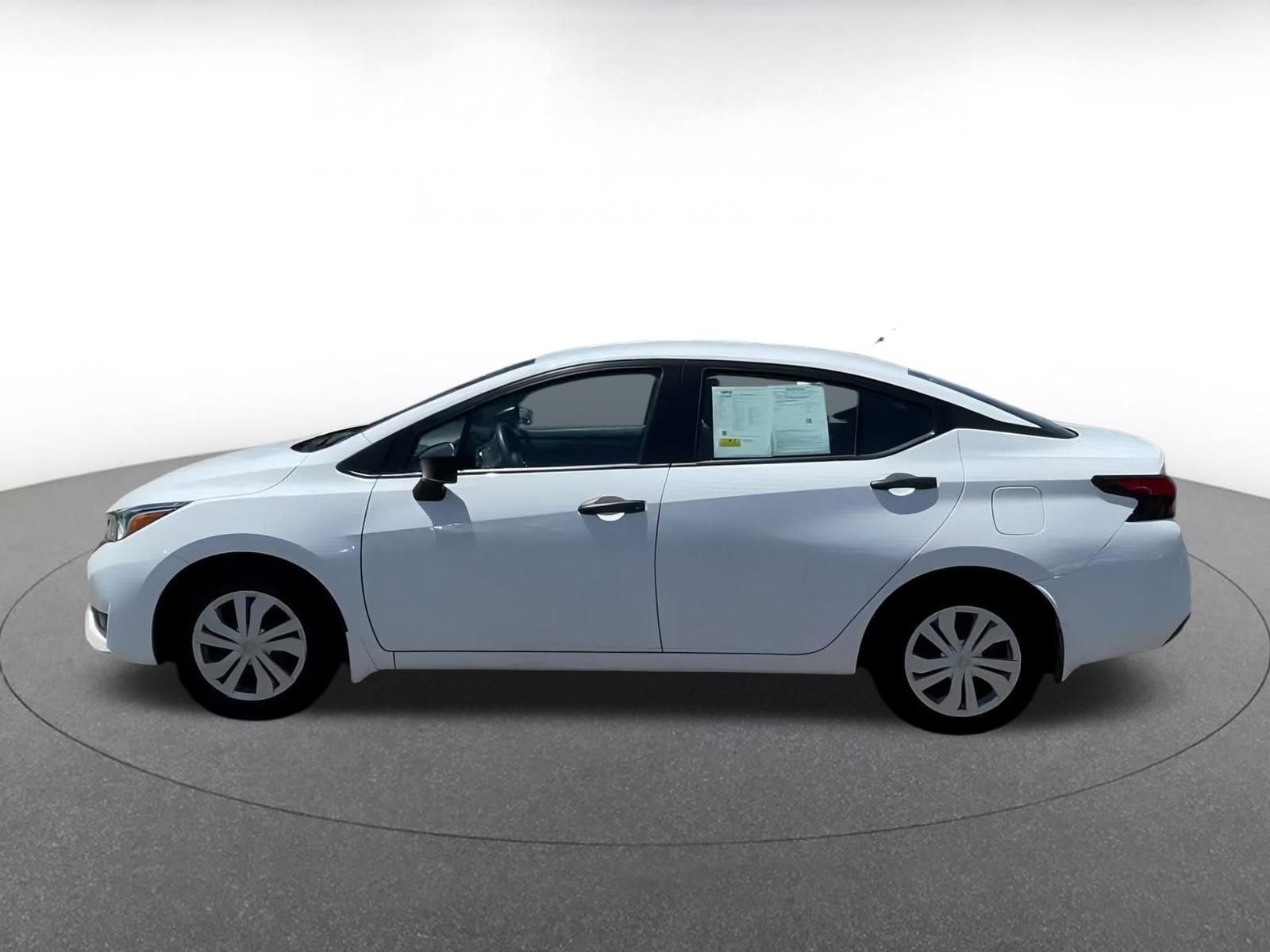 2024 Nissan Versa S 10