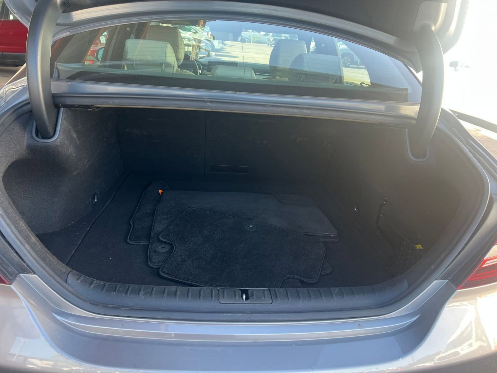 Thumbnail: 2025 Genesis G70 - 31