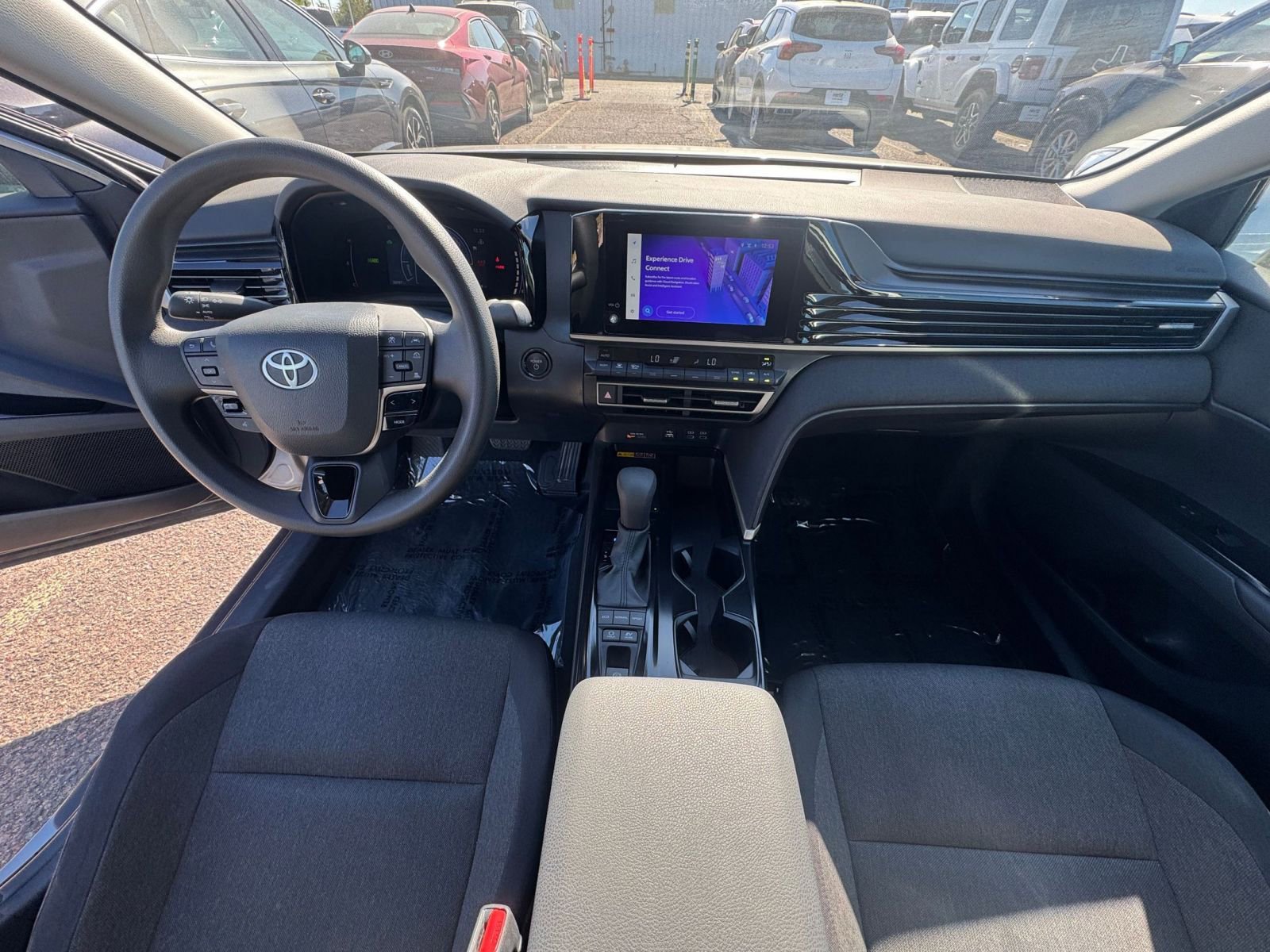 Thumbnail: 2025 Toyota Camry - 31