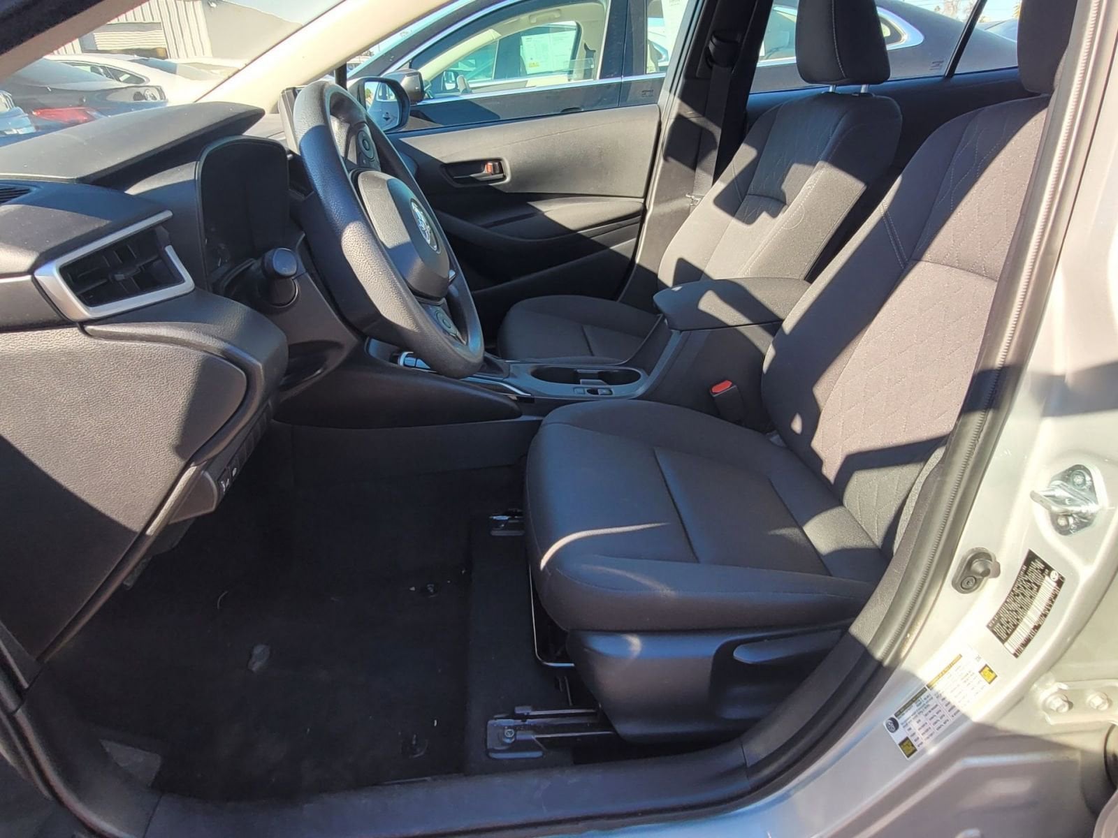 Thumbnail: 2025 Toyota Corolla - 11