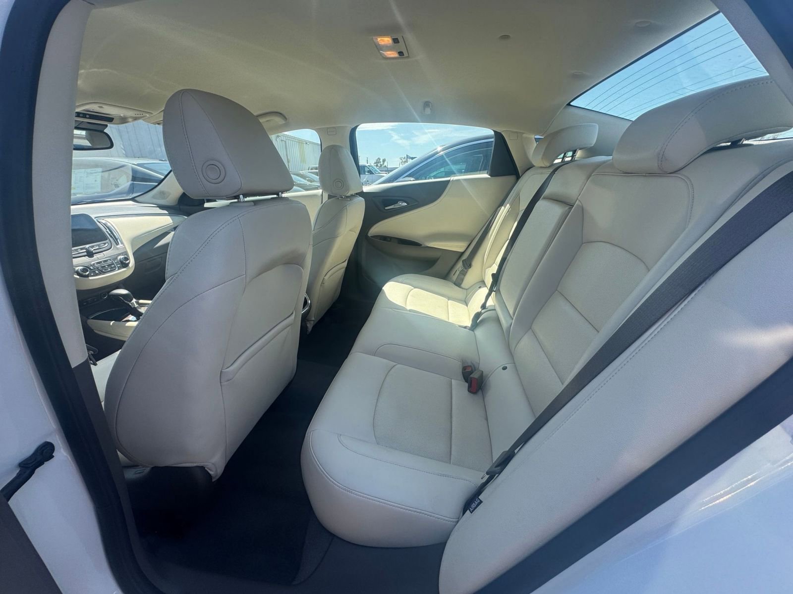 Thumbnail: 2024 Chevrolet Malibu - 25