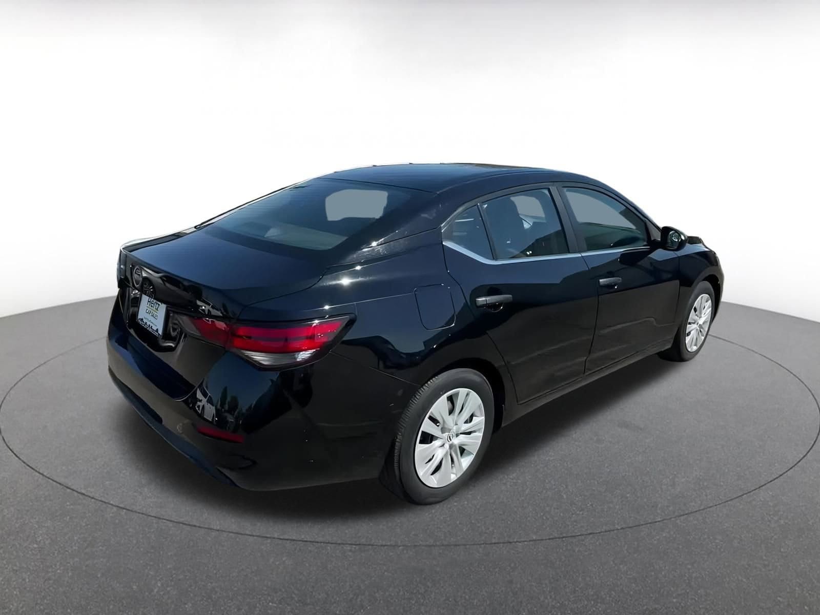 Thumbnail: 2024 Nissan Sentra - 15