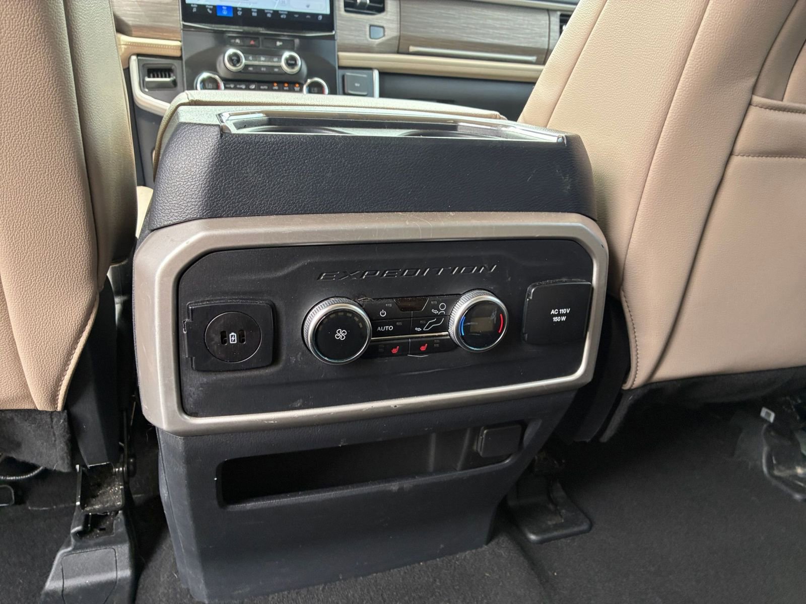 Thumbnail: 2024 Ford Expedition - 25