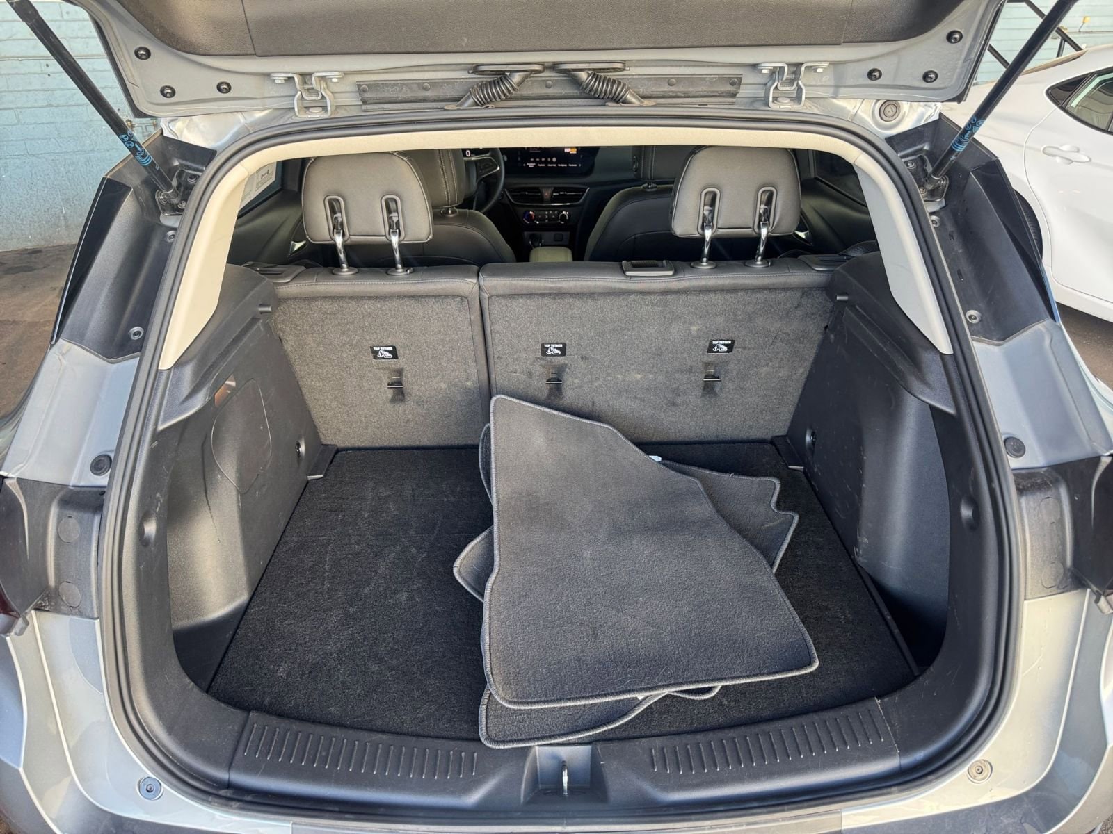 Thumbnail: 2025 Buick Encore GX - 30