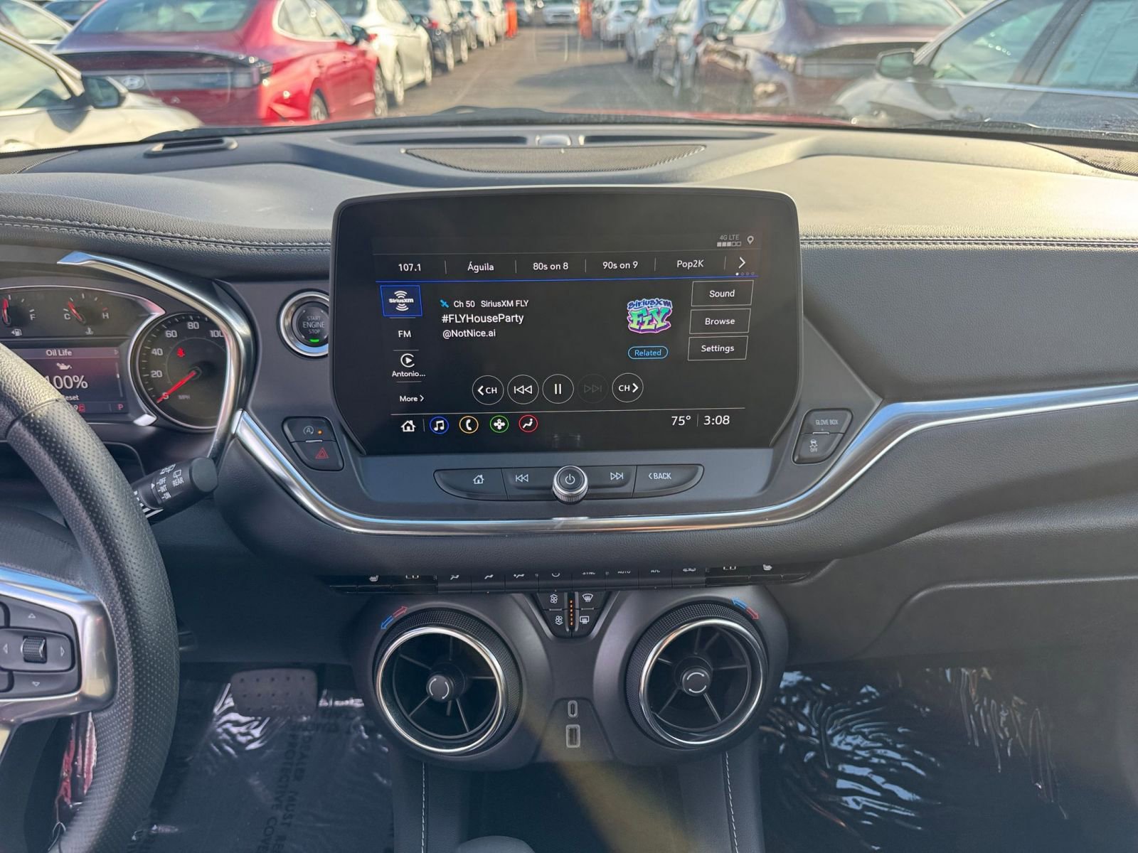 Thumbnail: 2025 Chevrolet Blazer - 21