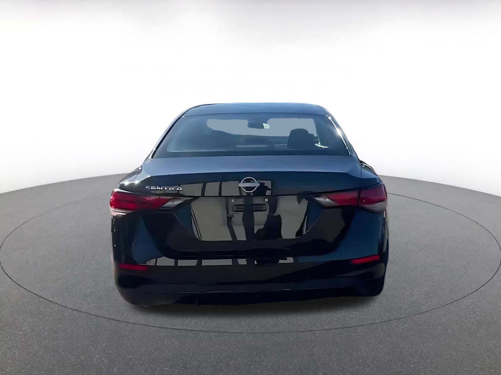 Thumbnail: 2025 Nissan Sentra - 11