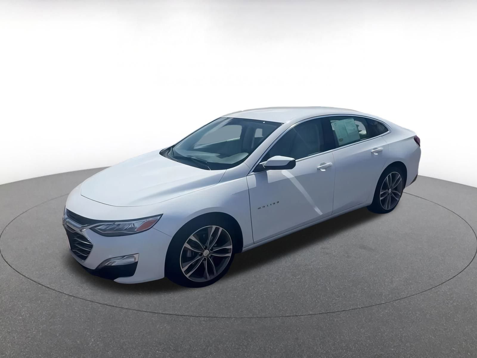 Thumbnail: 2024 Chevrolet Malibu - 8