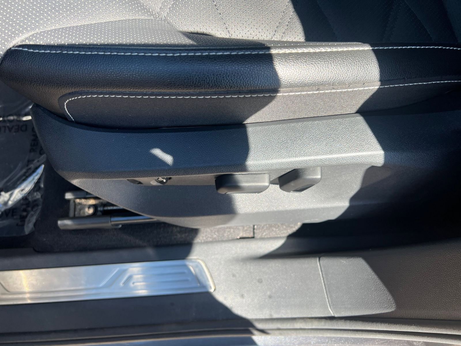 Thumbnail: 2025 Volkswagen Atlas - 24