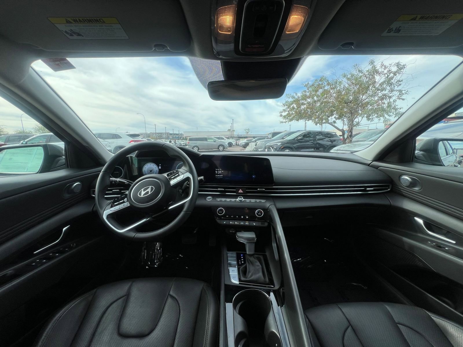 Thumbnail: 2025 Hyundai Elantra - 33