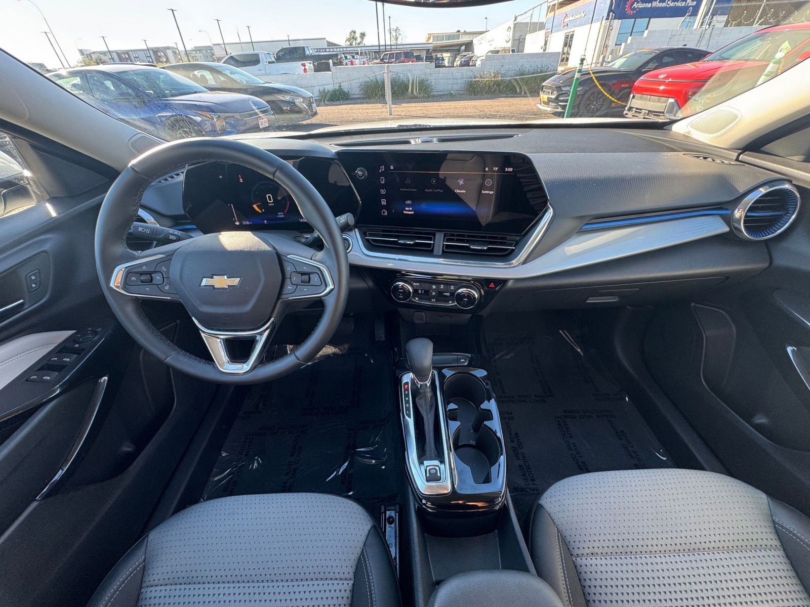 Thumbnail: 2025 Chevrolet Trax - 31