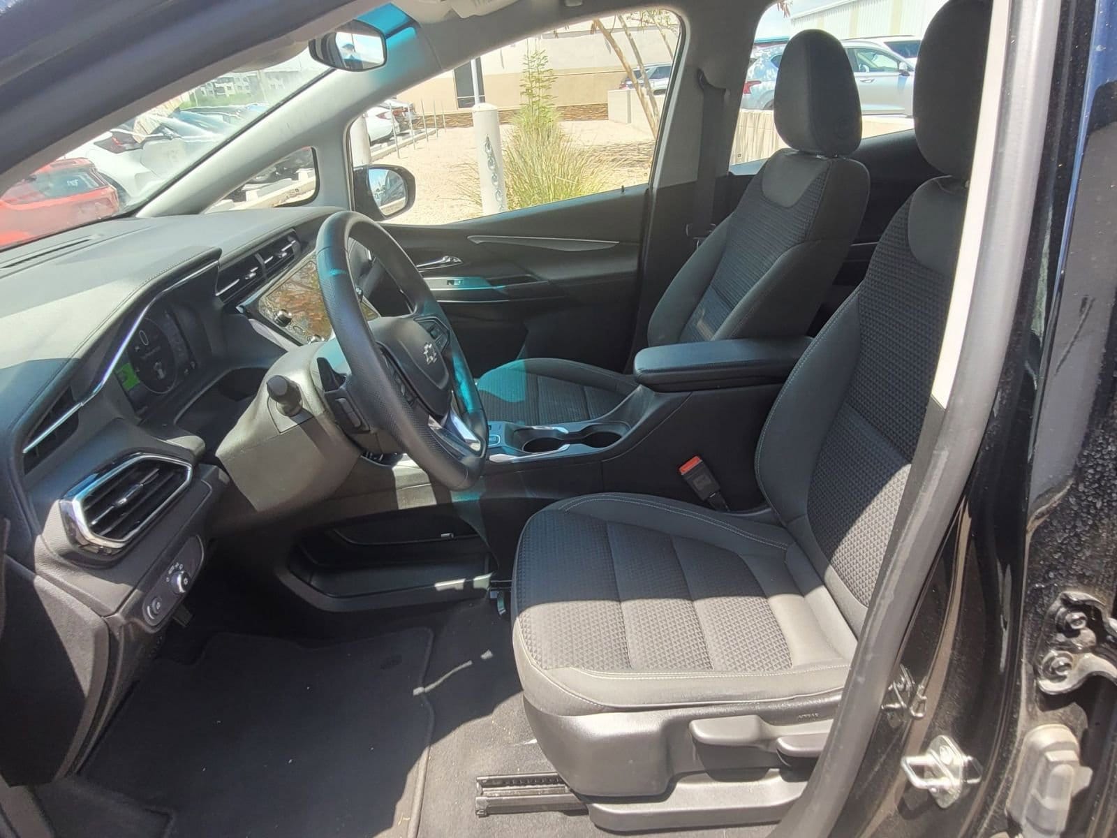 Thumbnail: 2023 Chevrolet Bolt EV - 11