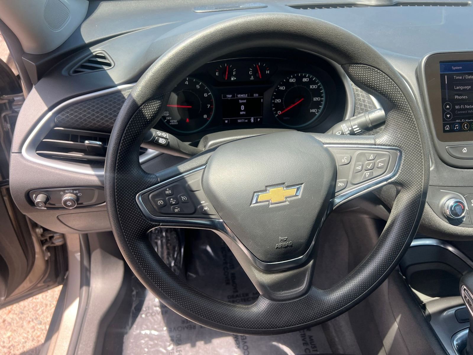 Thumbnail: 2023 Chevrolet Malibu - 28