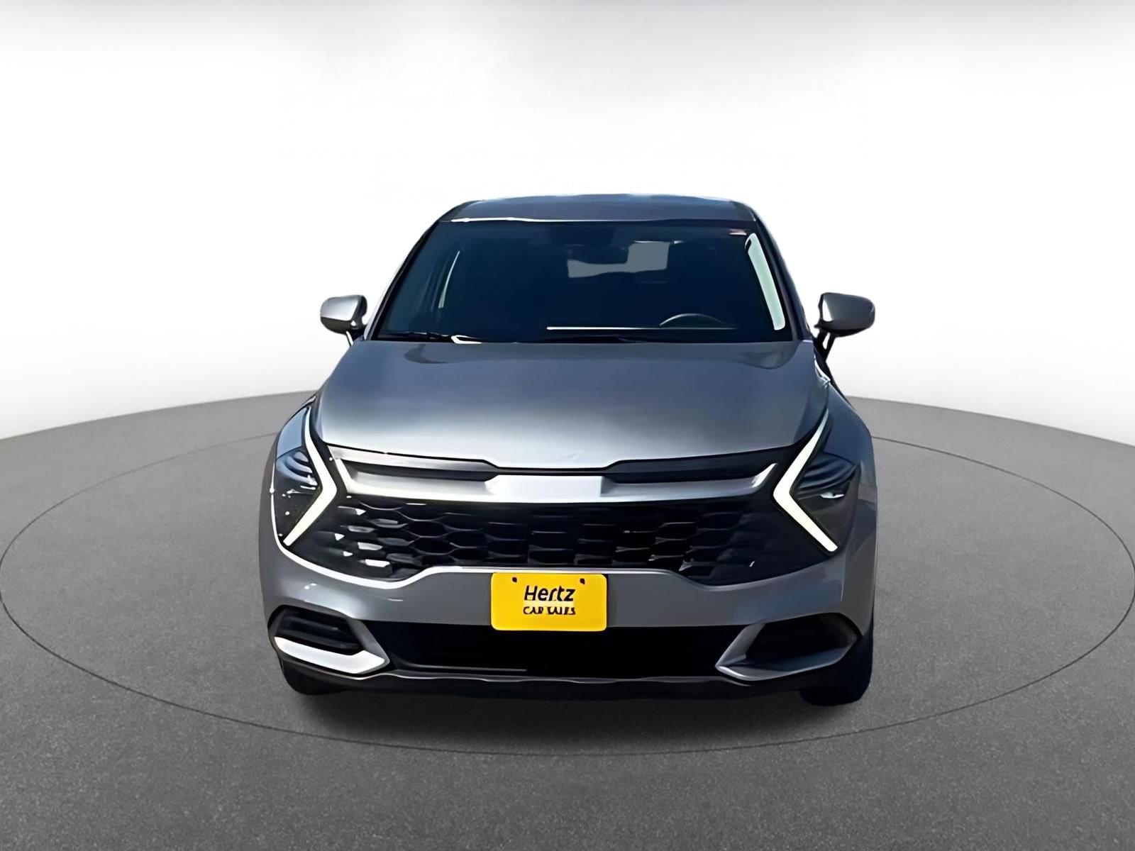 Thumbnail: 2025 Kia Sportage - 4