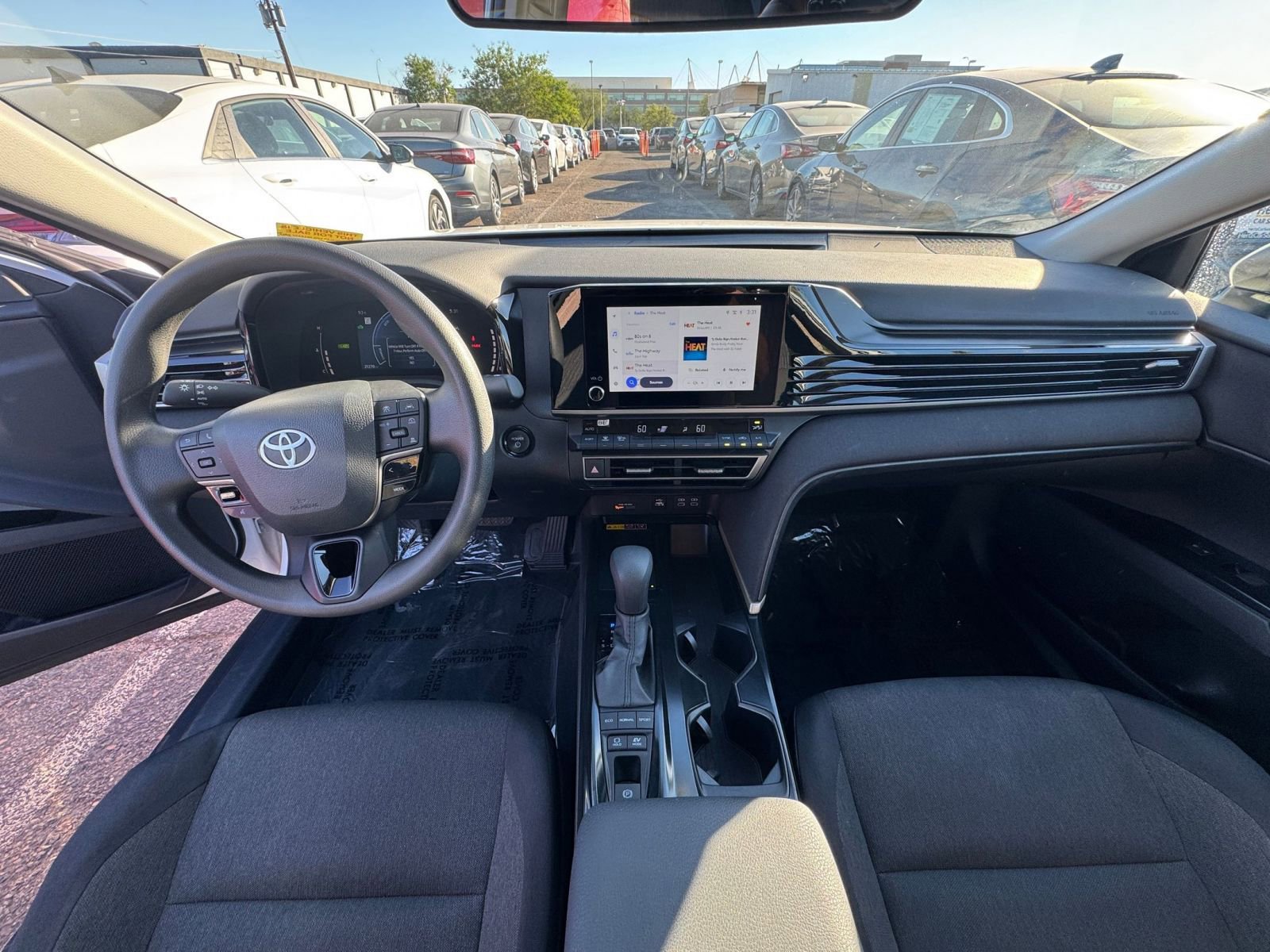 Thumbnail: 2025 Toyota Camry - 31