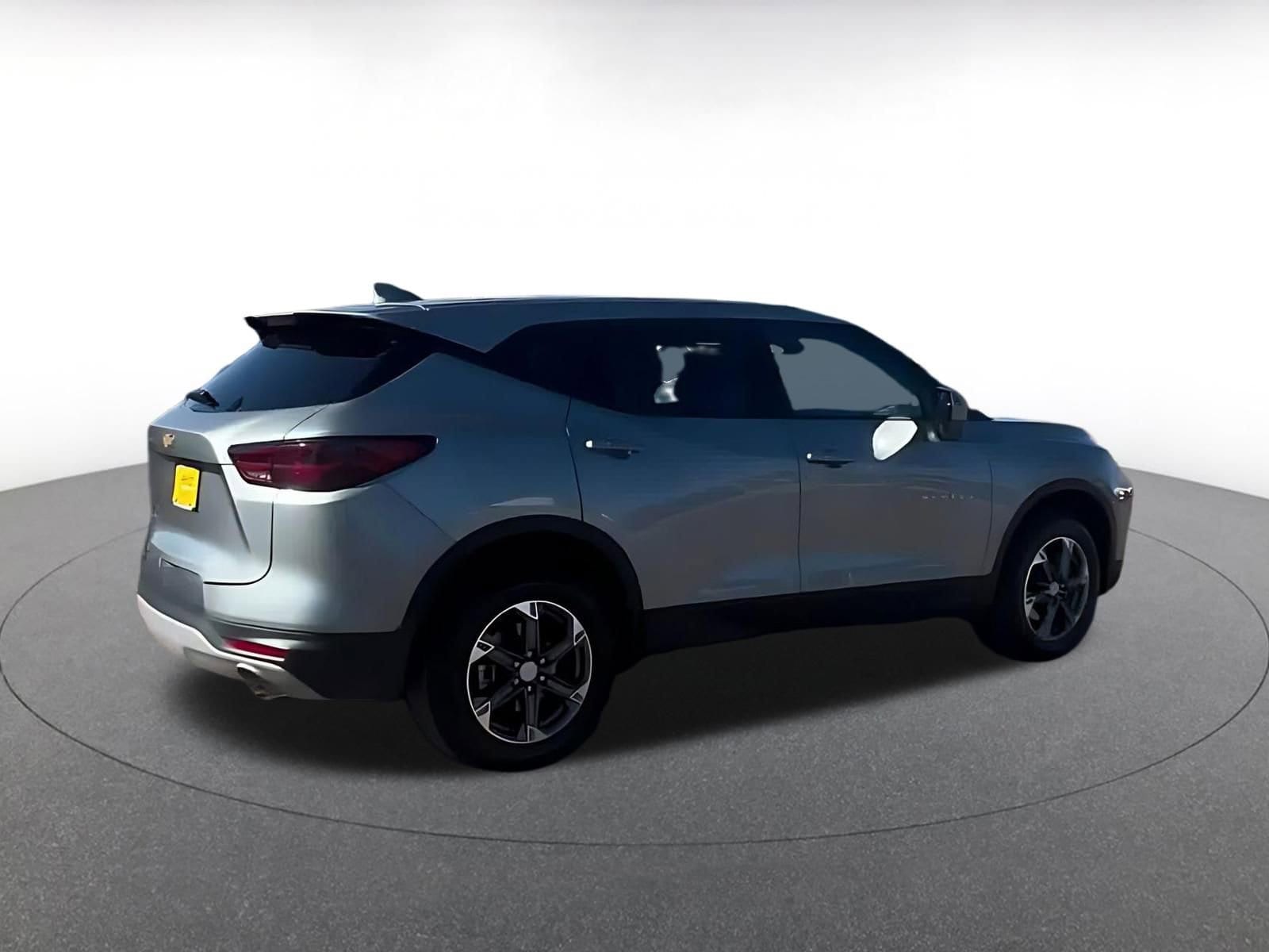 Thumbnail: 2025 Chevrolet Blazer - 14