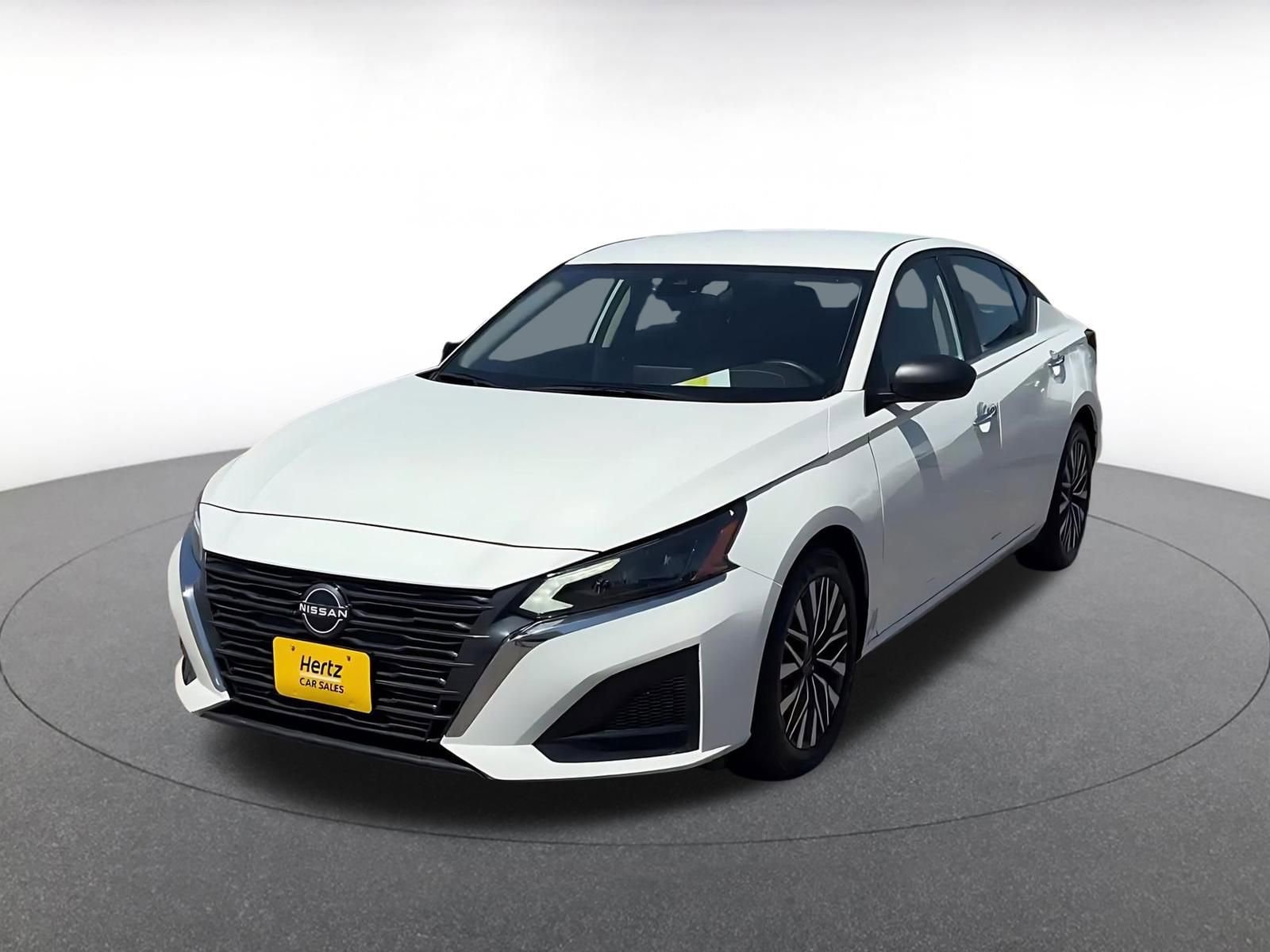 Thumbnail: 2025 Nissan Altima - 7