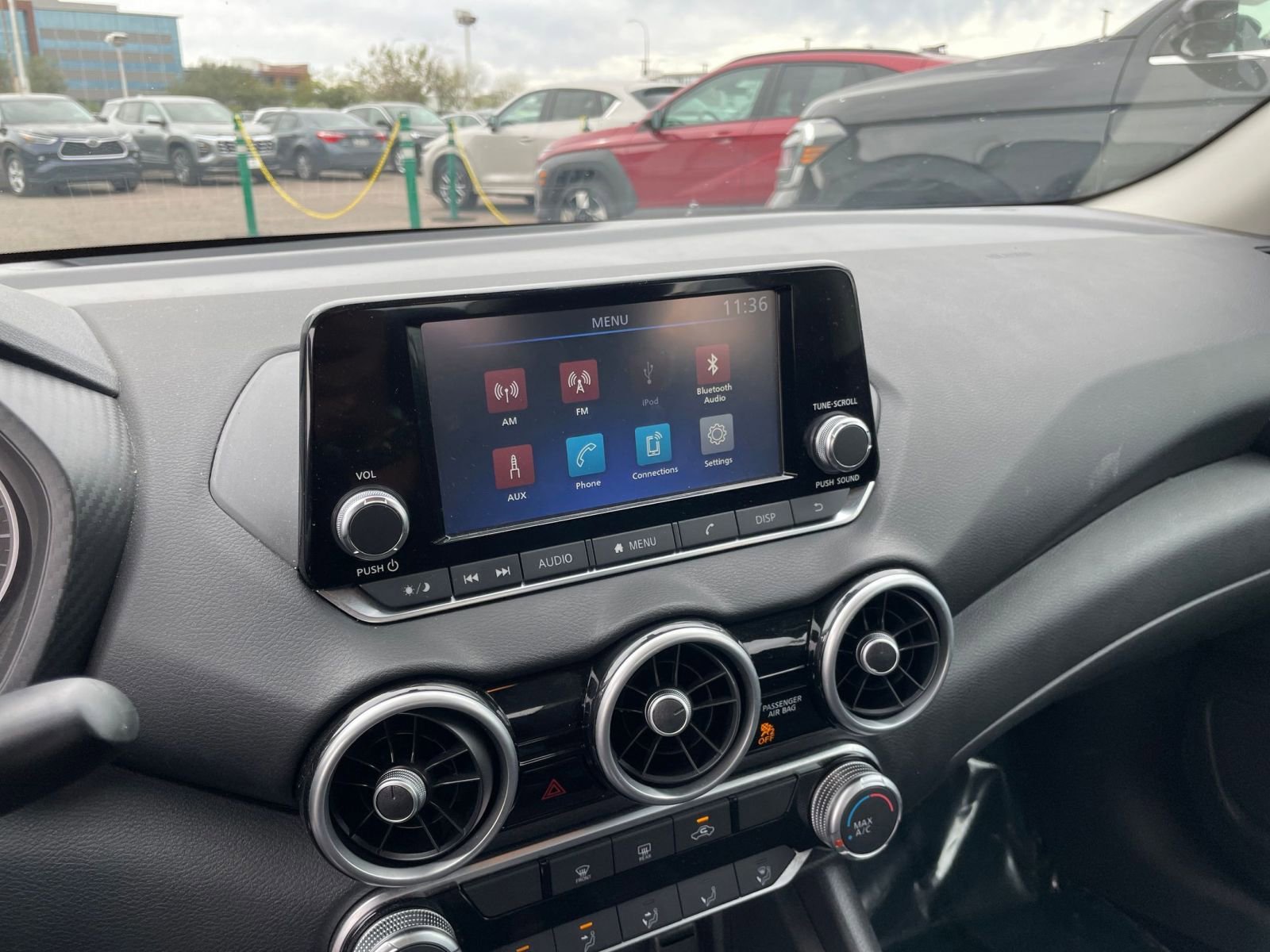 Thumbnail: 2025 Nissan Sentra - 20