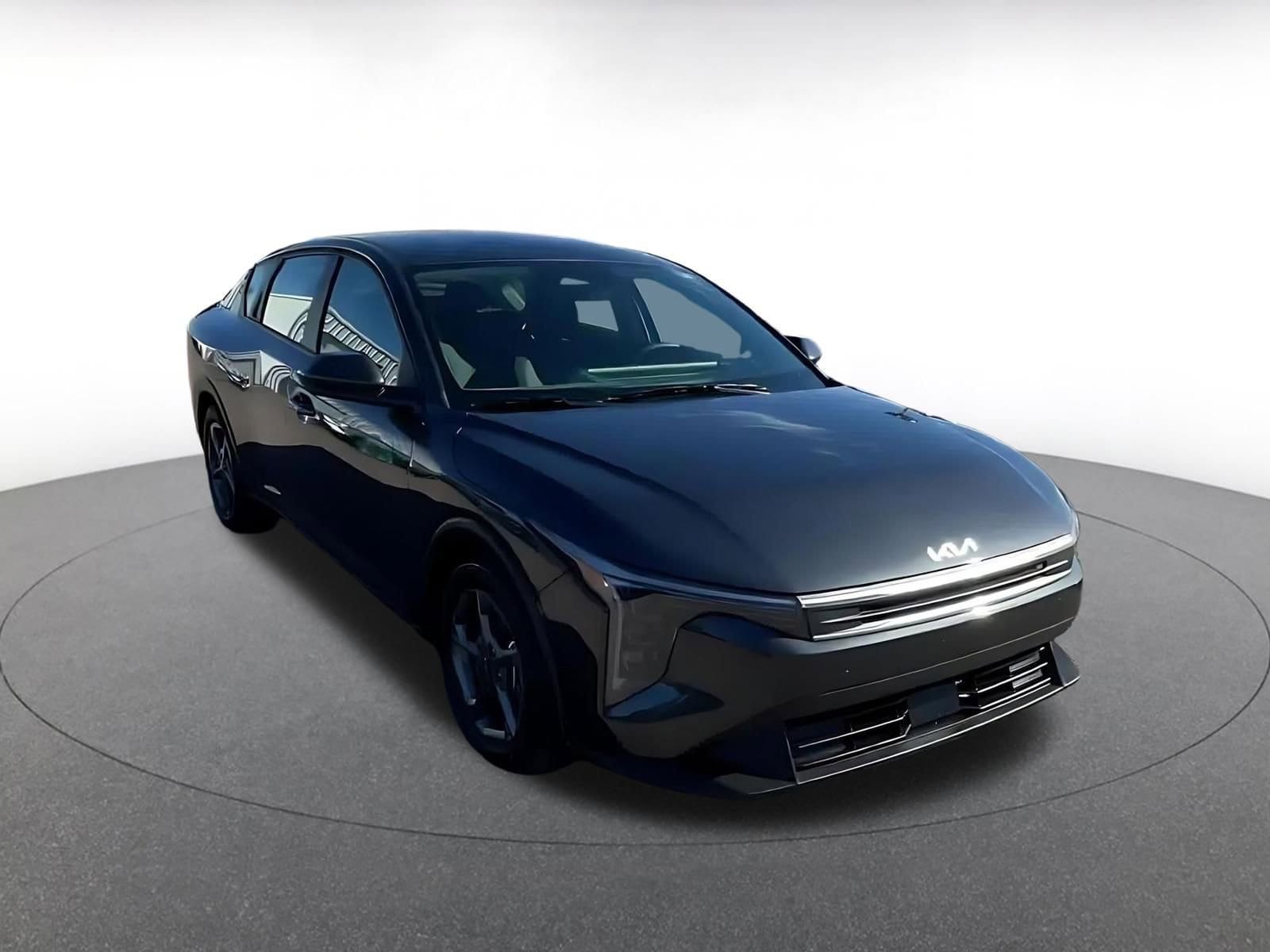 Thumbnail: 2025 Kia K4 - 3