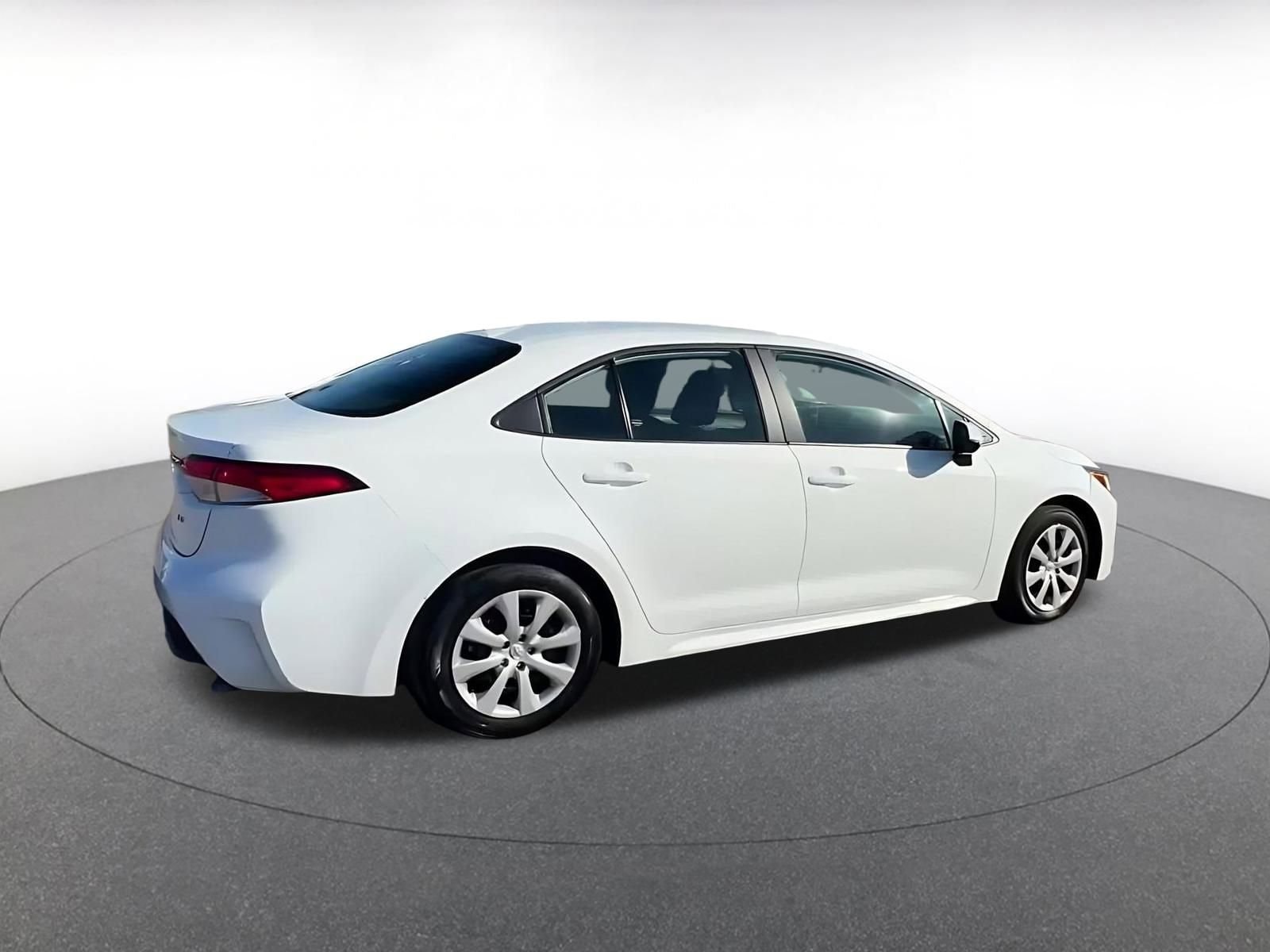 Thumbnail: 2025 Toyota Corolla - 14