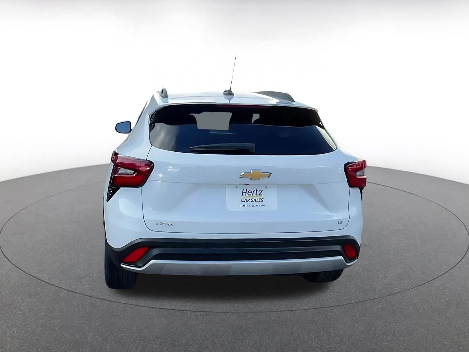 Thumbnail: 2025 Chevrolet Trax - 12