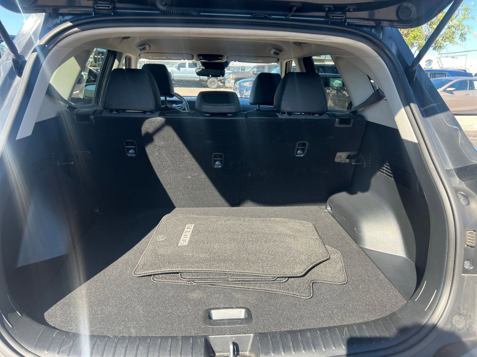 Thumbnail: 2025 Kia Seltos - 31