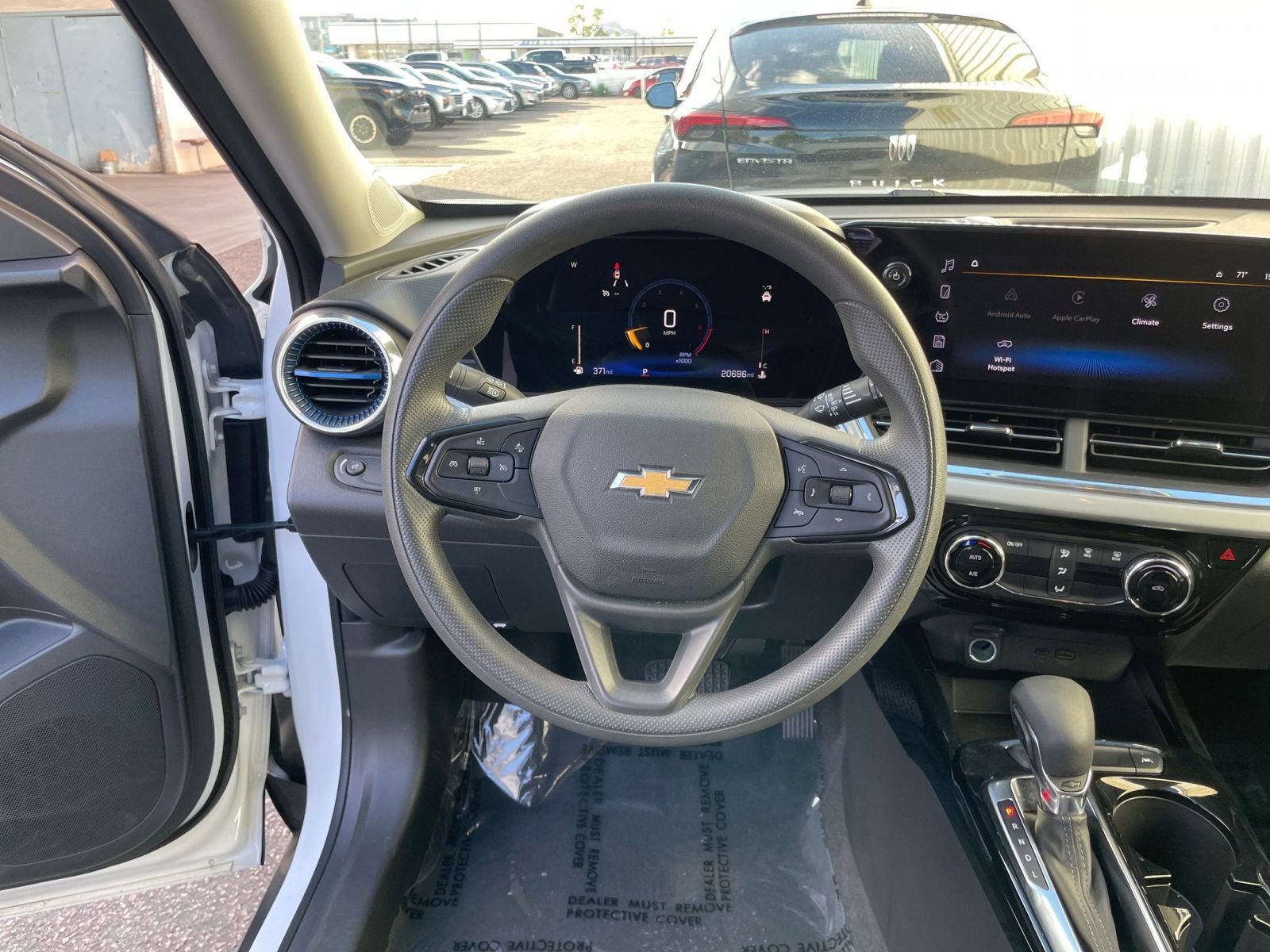 Thumbnail: 2025 Chevrolet Trax - 27