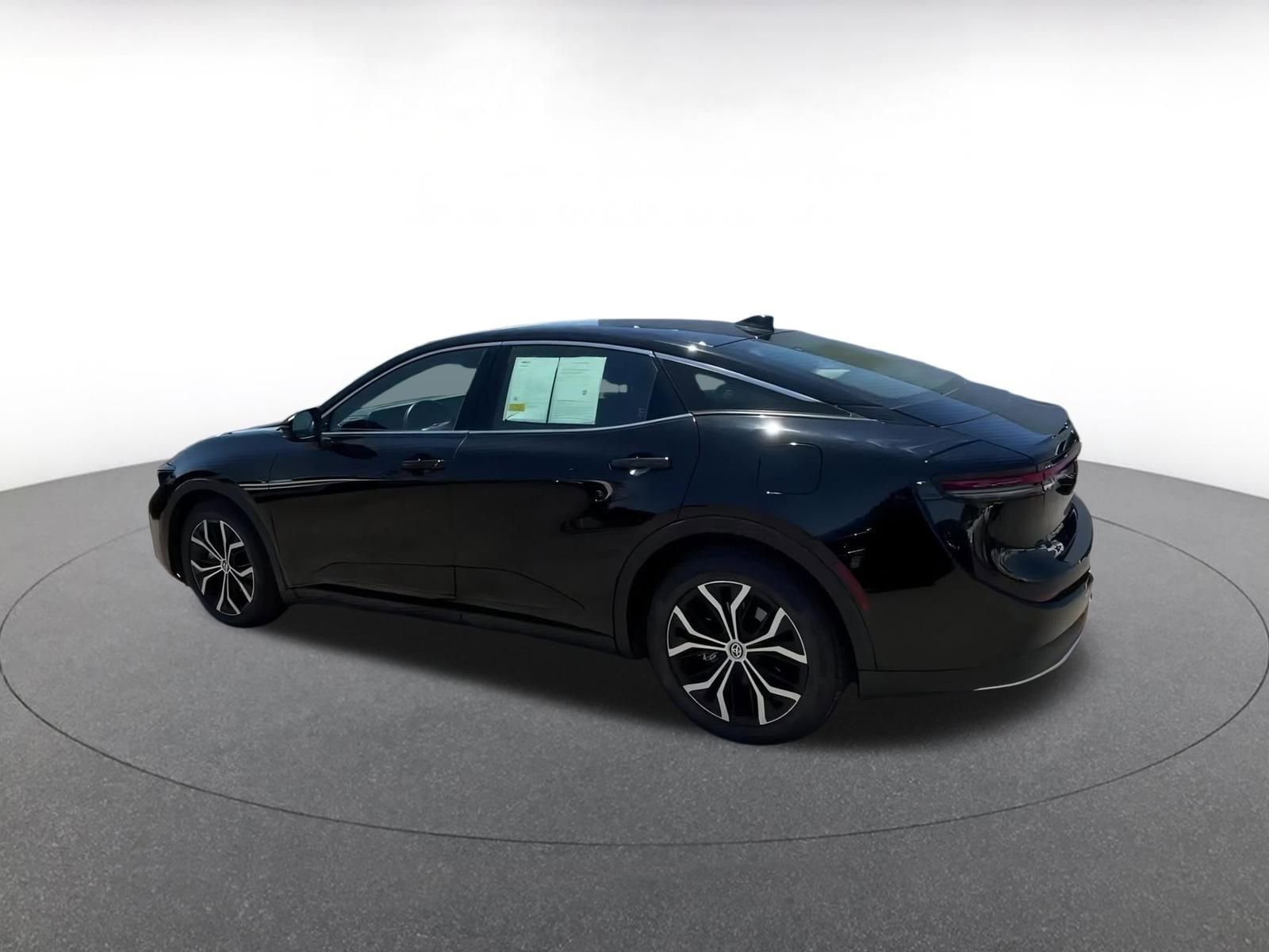 Thumbnail: 2024 Toyota Crown - 11