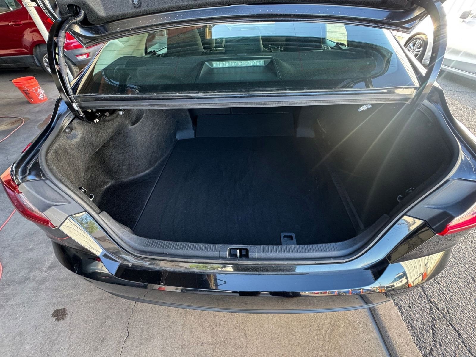 Thumbnail: 2025 Toyota Camry - 30