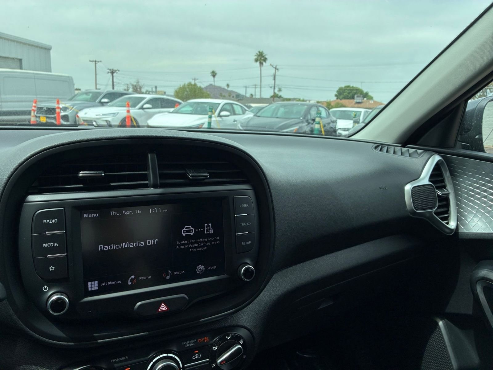 Thumbnail: 2025 Kia Soul - 30