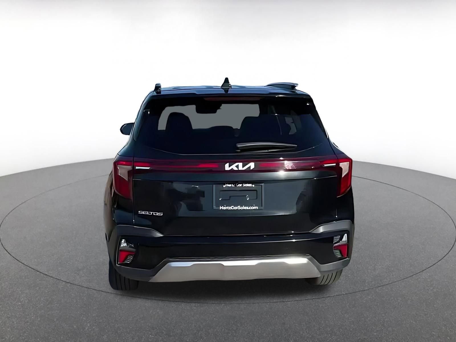 Thumbnail: 2025 Kia Seltos - 12