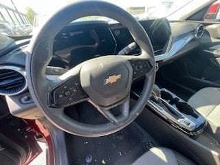 Thumbnail: 2025 Chevrolet Trax - 15