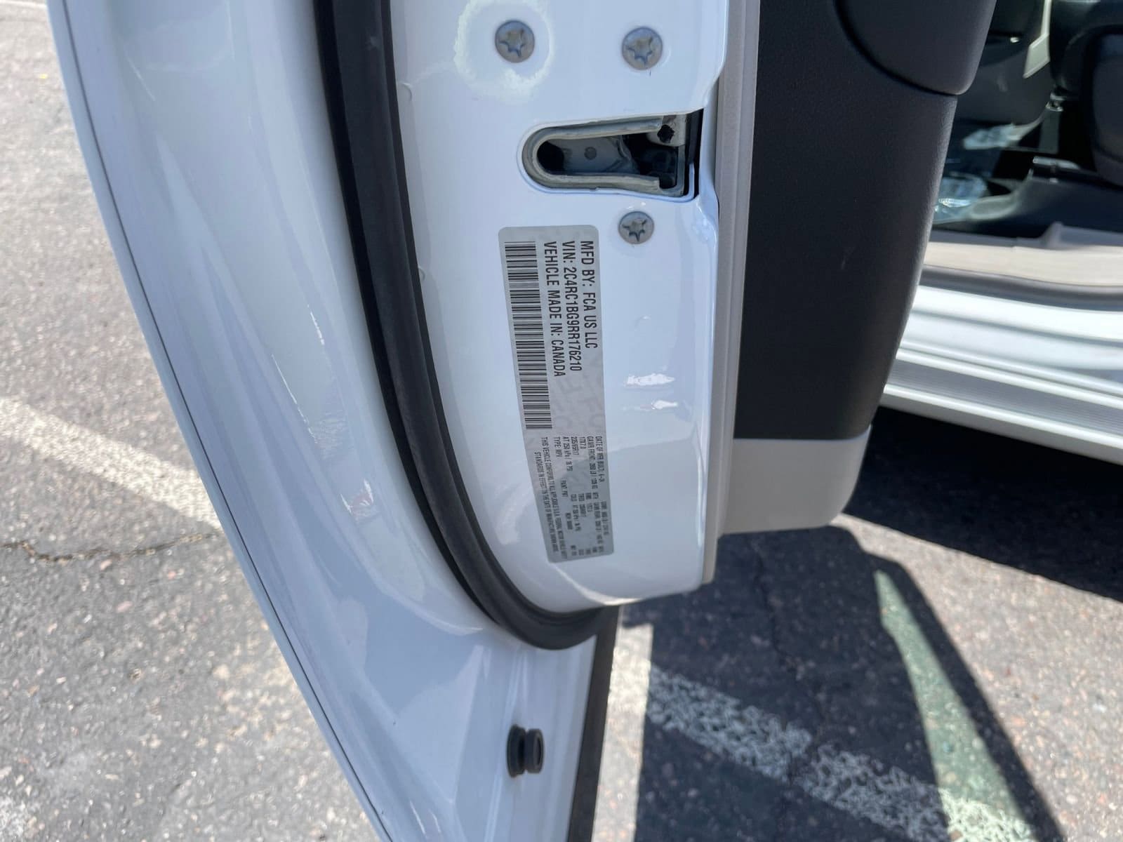 2024 Chrysler Pacifica Touring L 29