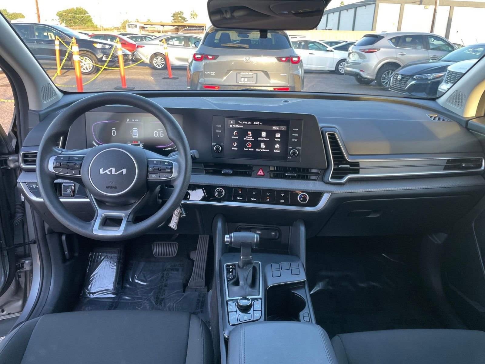 Thumbnail: 2025 Kia Sportage - 32