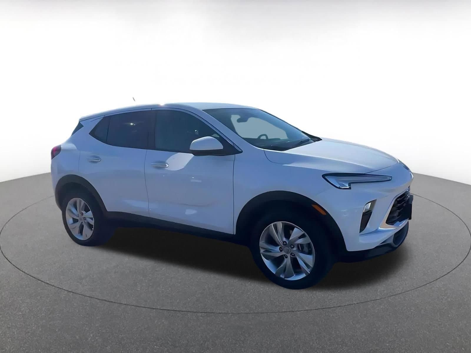 Thumbnail: 2025 Buick Encore GX - 2