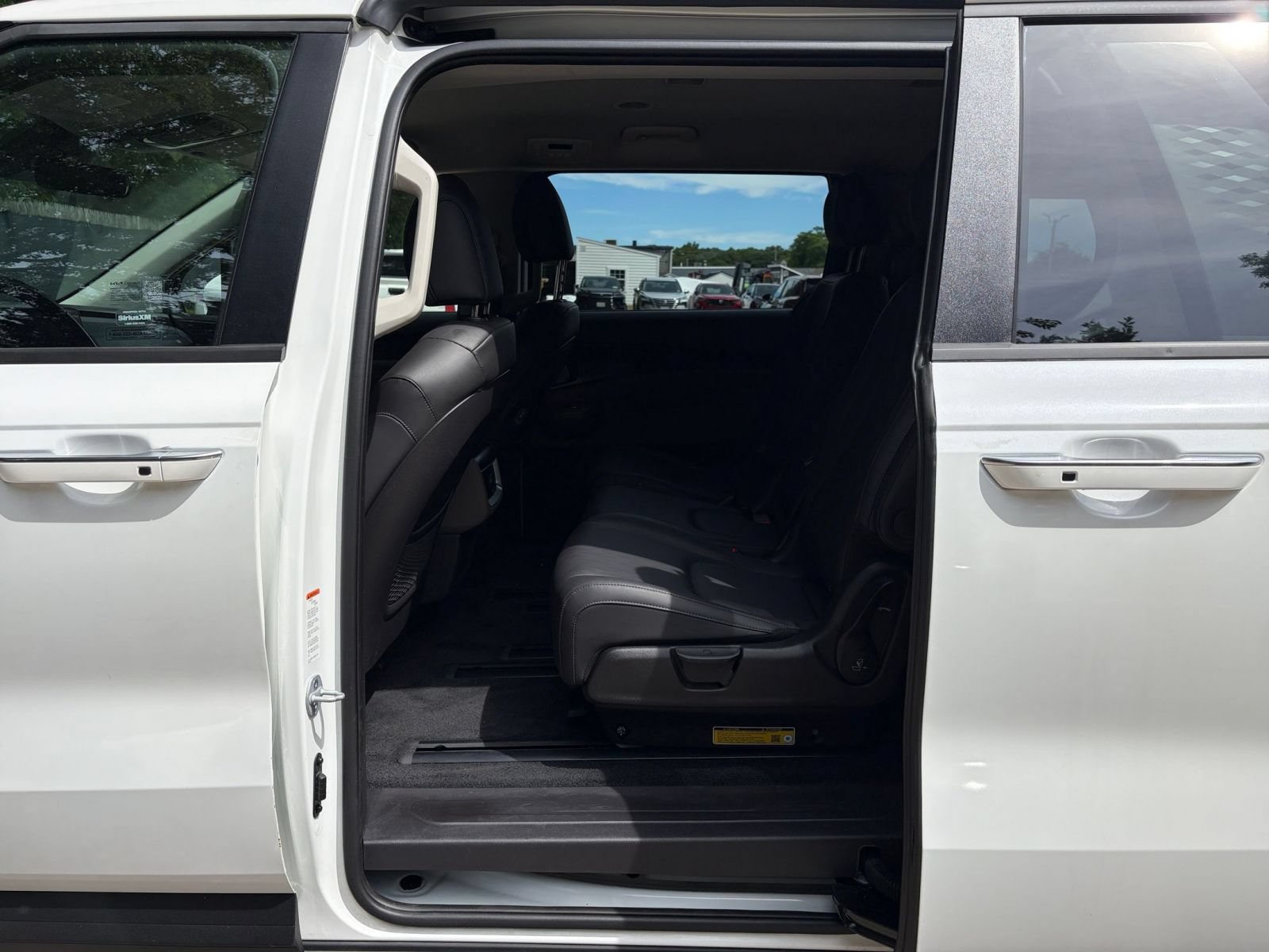 Thumbnail: 2026 Kia Carnival - 27