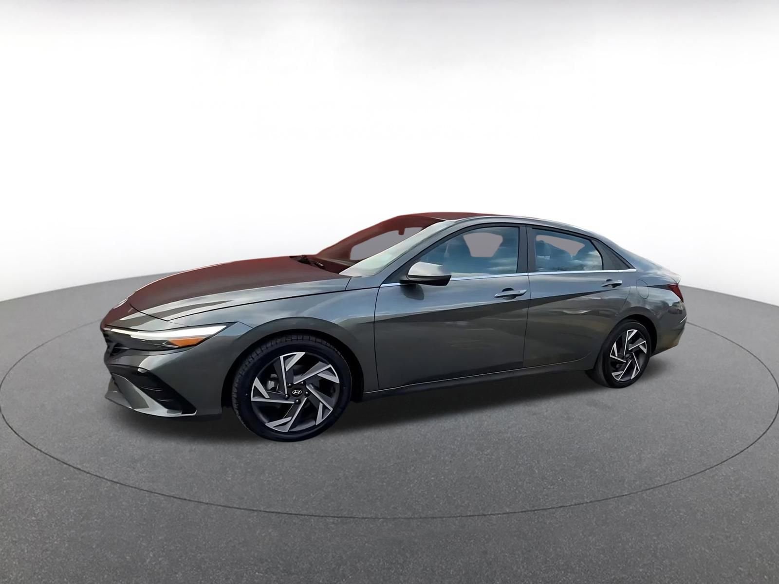 Thumbnail: 2025 Hyundai Elantra - 8