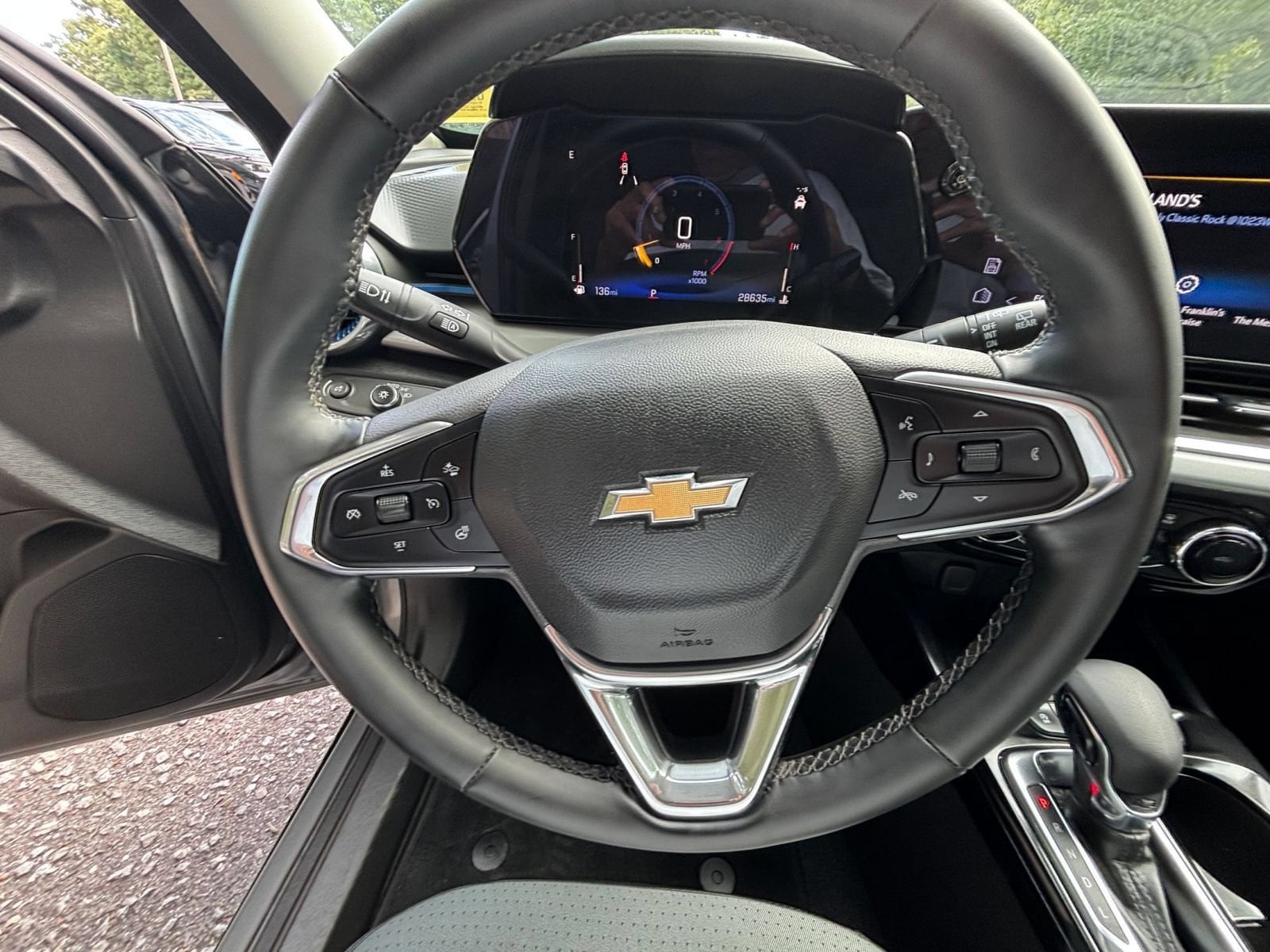 Thumbnail: 2025 Chevrolet Trax - 28