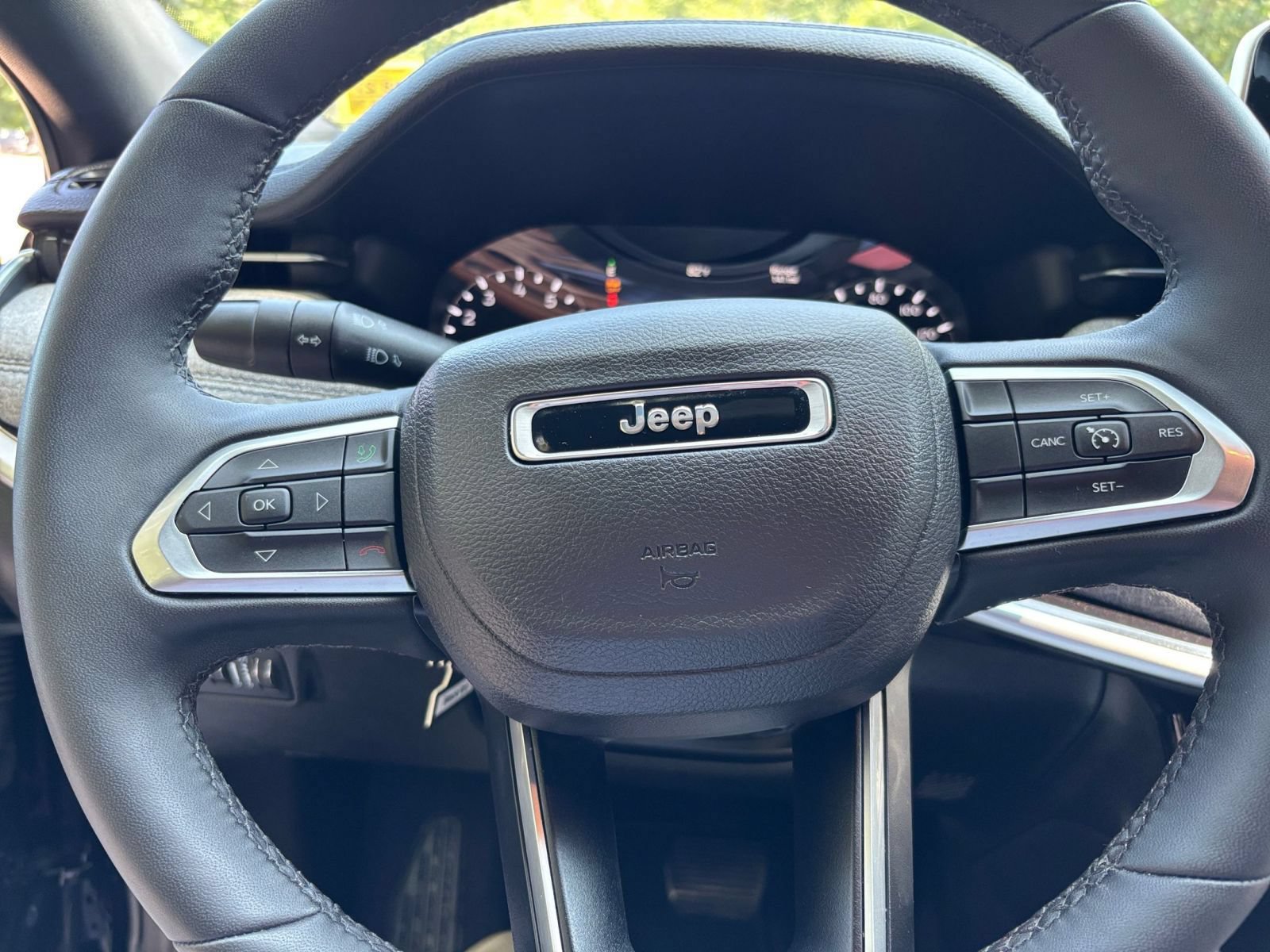 Thumbnail: 2025 Jeep Compass - 25