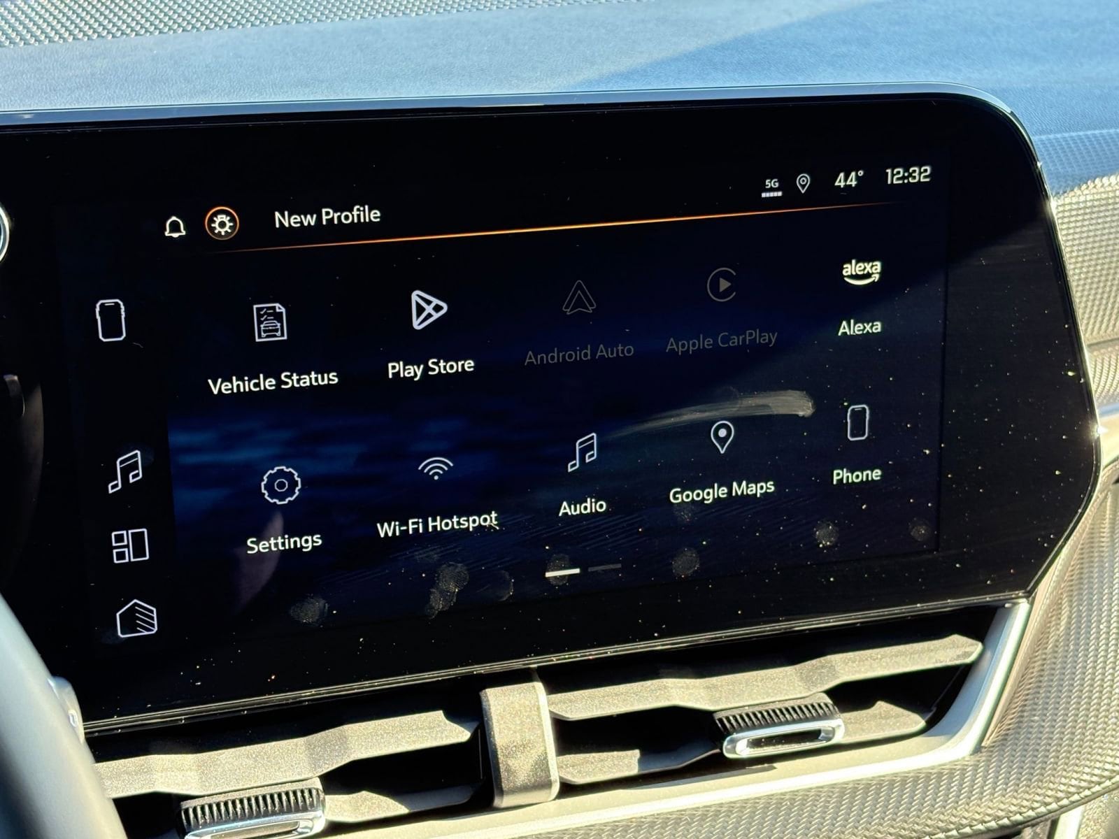 Thumbnail: 2025 Chevrolet Equinox - 21