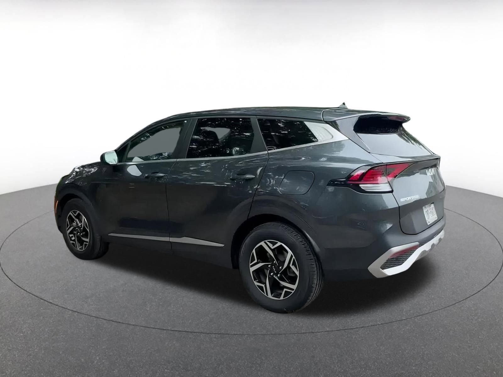 Thumbnail: 2024 Kia Sportage - 10