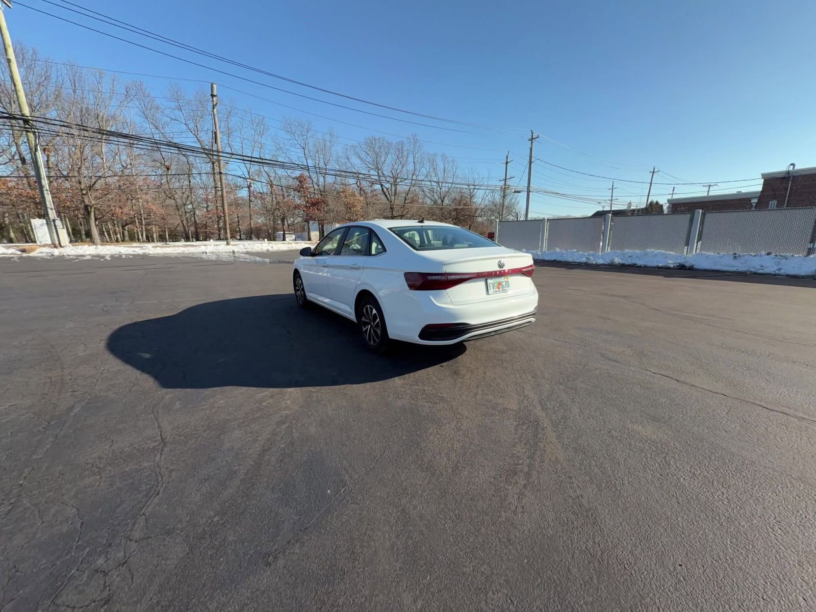 Thumbnail: 2025 Volkswagen Jetta - 16