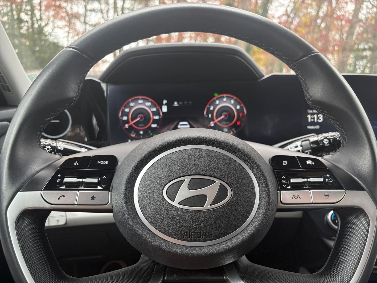 Thumbnail: 2025 Hyundai Elantra - 23