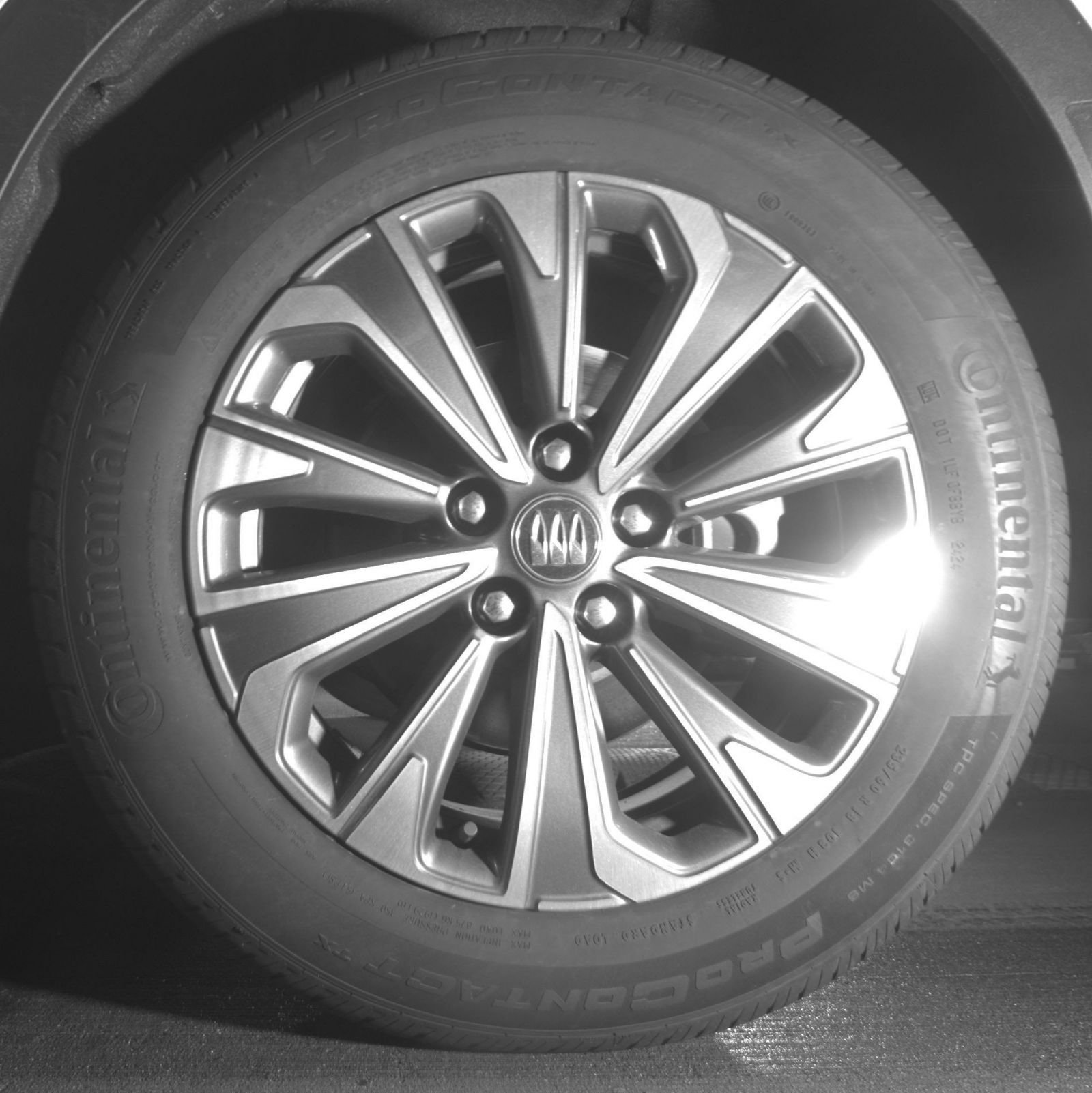 Thumbnail: 2024 Buick Envision - 16