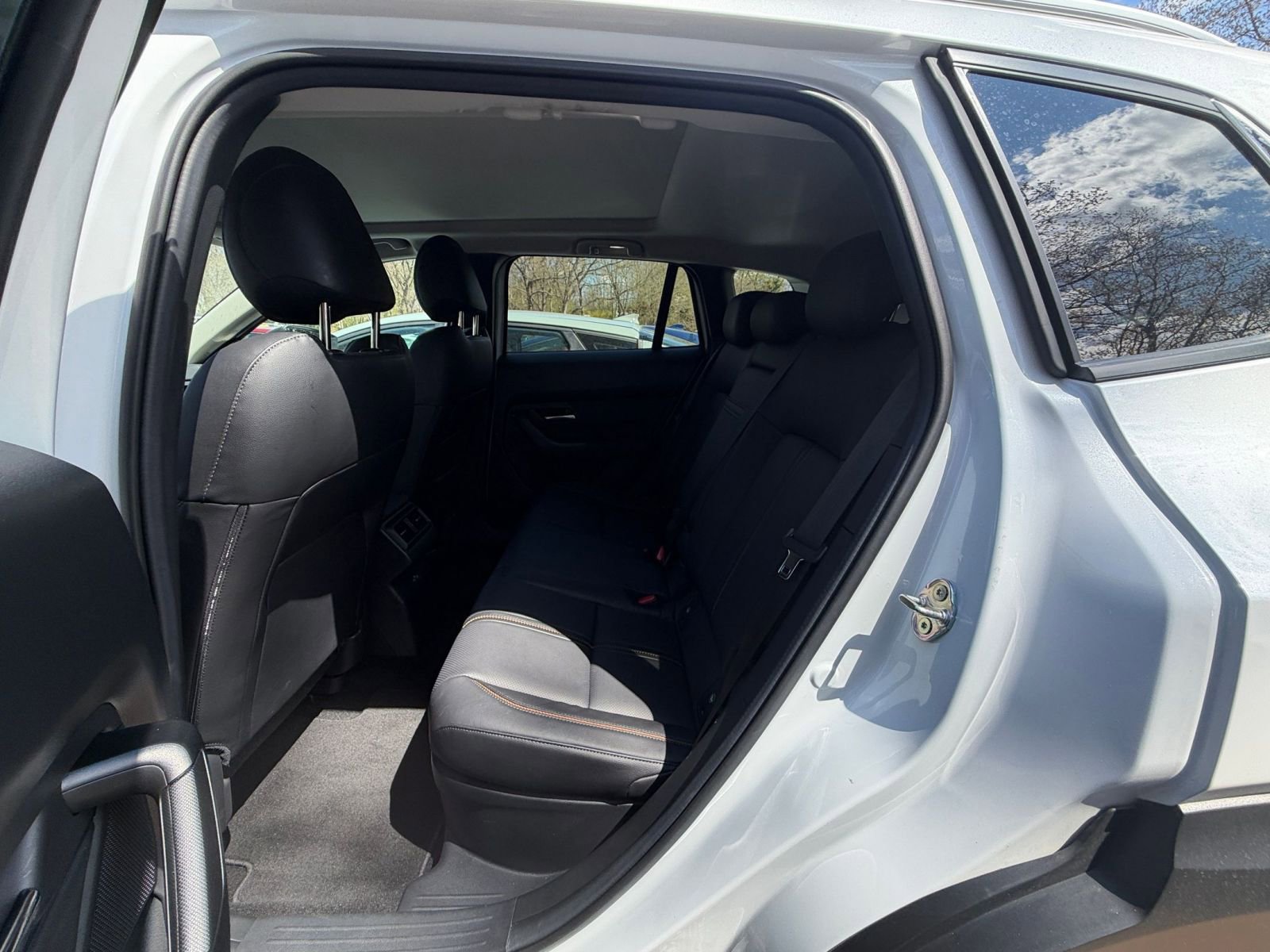 Thumbnail: 2025 Mazda CX-50 - 27