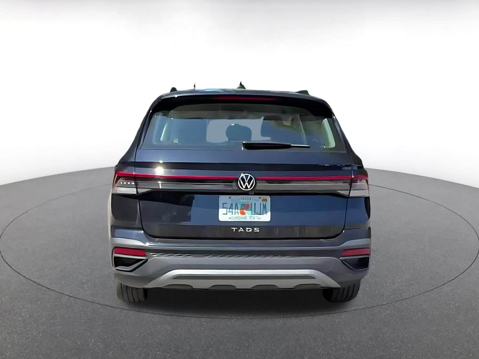 Thumbnail: 2026 Volkswagen Taos - 9