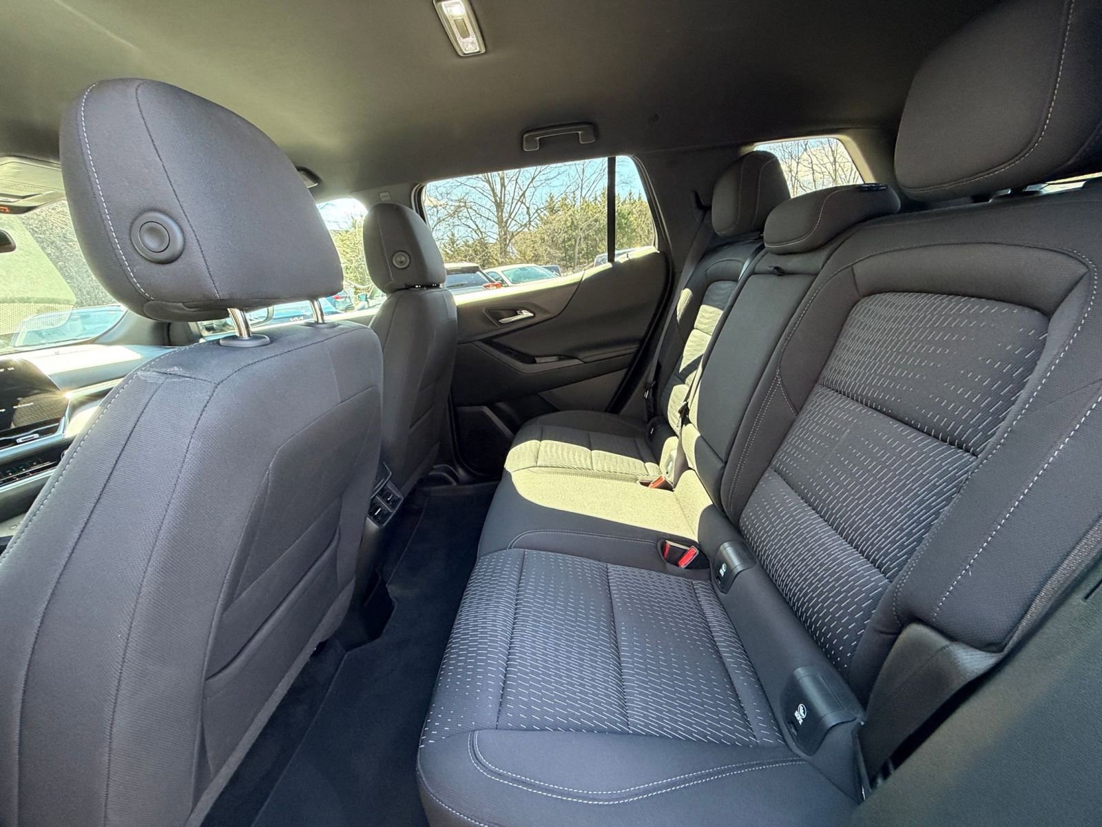 Thumbnail: 2025 Chevrolet Equinox - 24