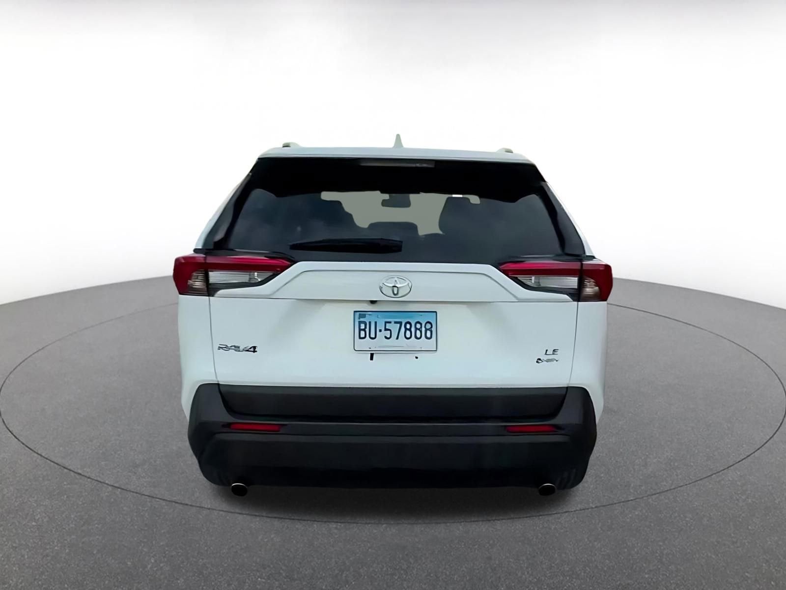 Thumbnail: 2025 Toyota RAV4 - 12