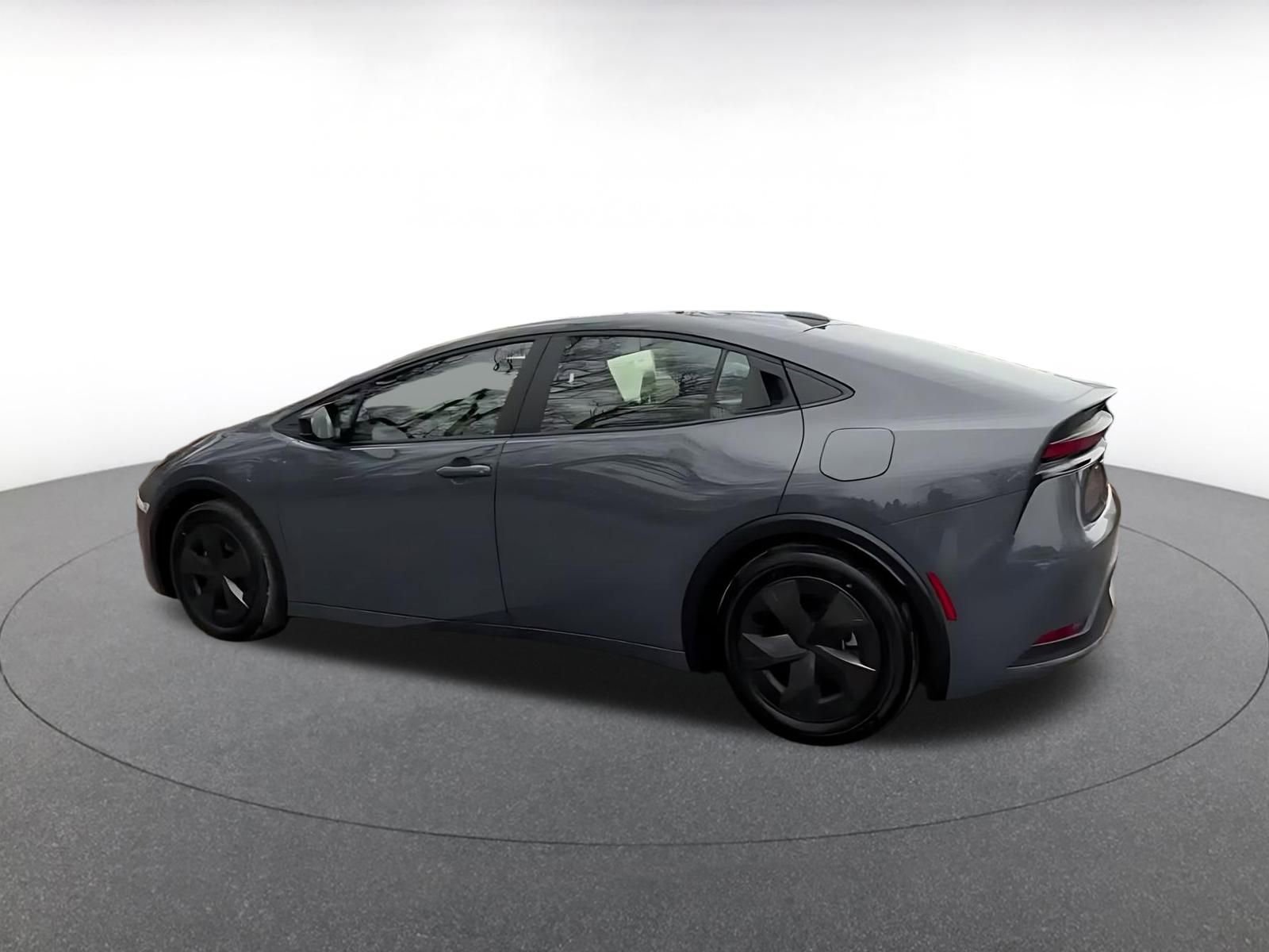 Thumbnail: 2025 Toyota Prius - 9
