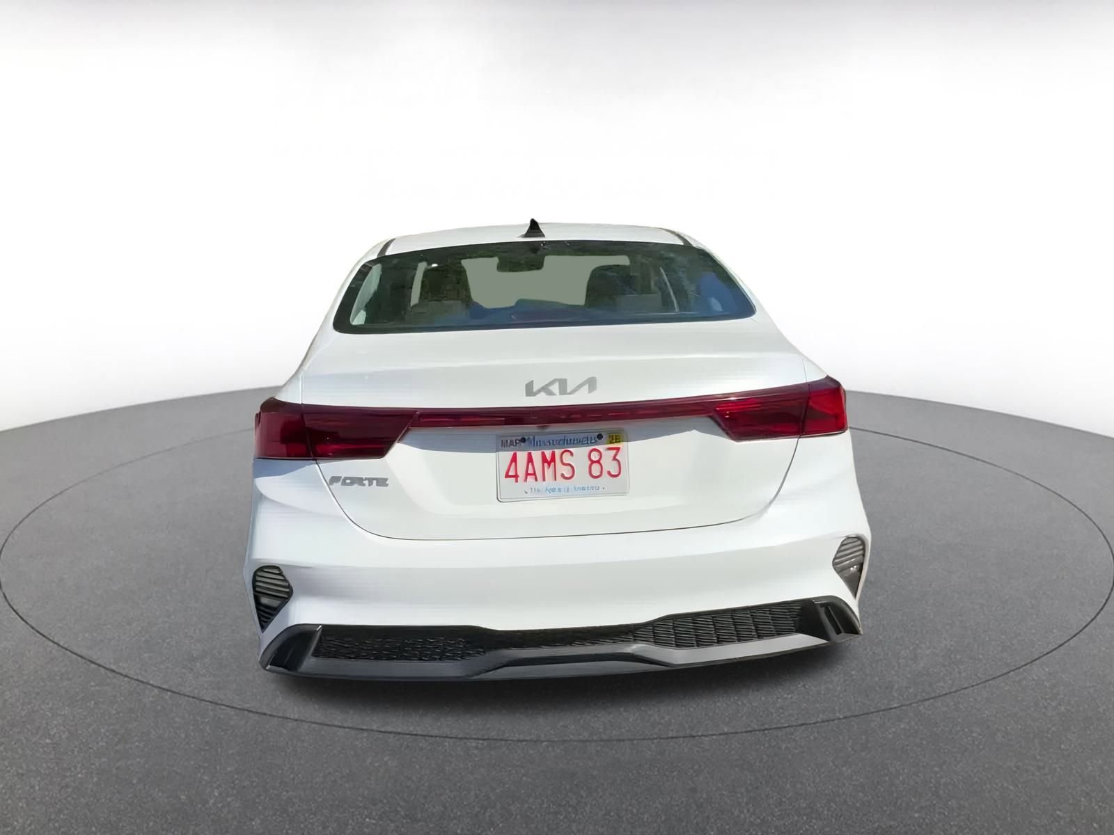 Thumbnail: 2024 Kia Forte - 12