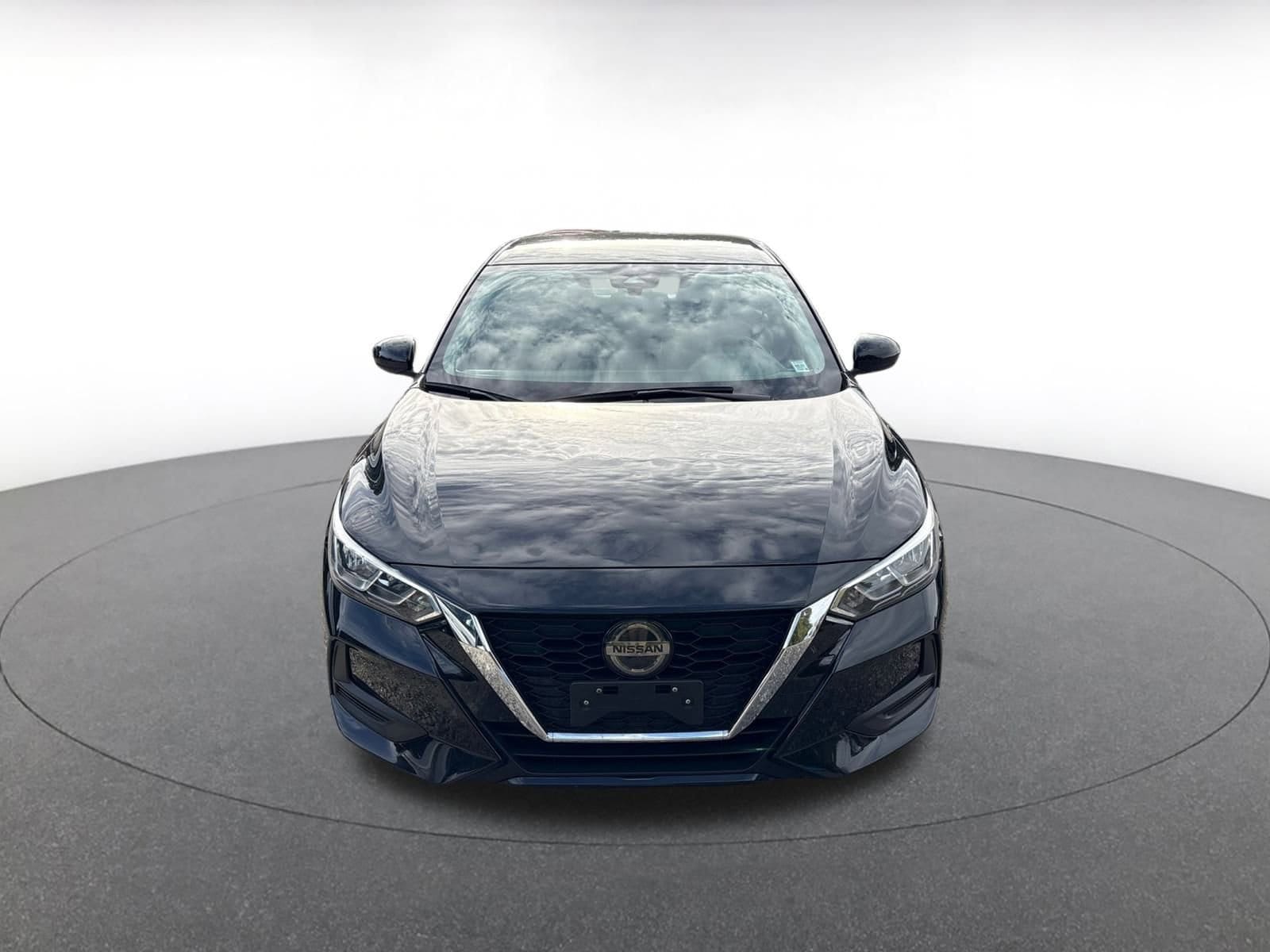 Thumbnail: 2023 Nissan Sentra - 2